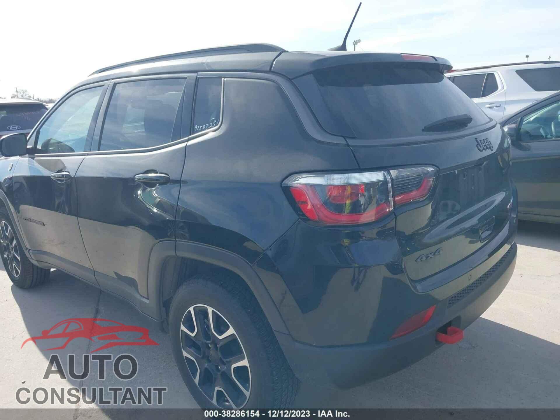 JEEP COMPASS 2021 - 3C4NJDDB3MT584585