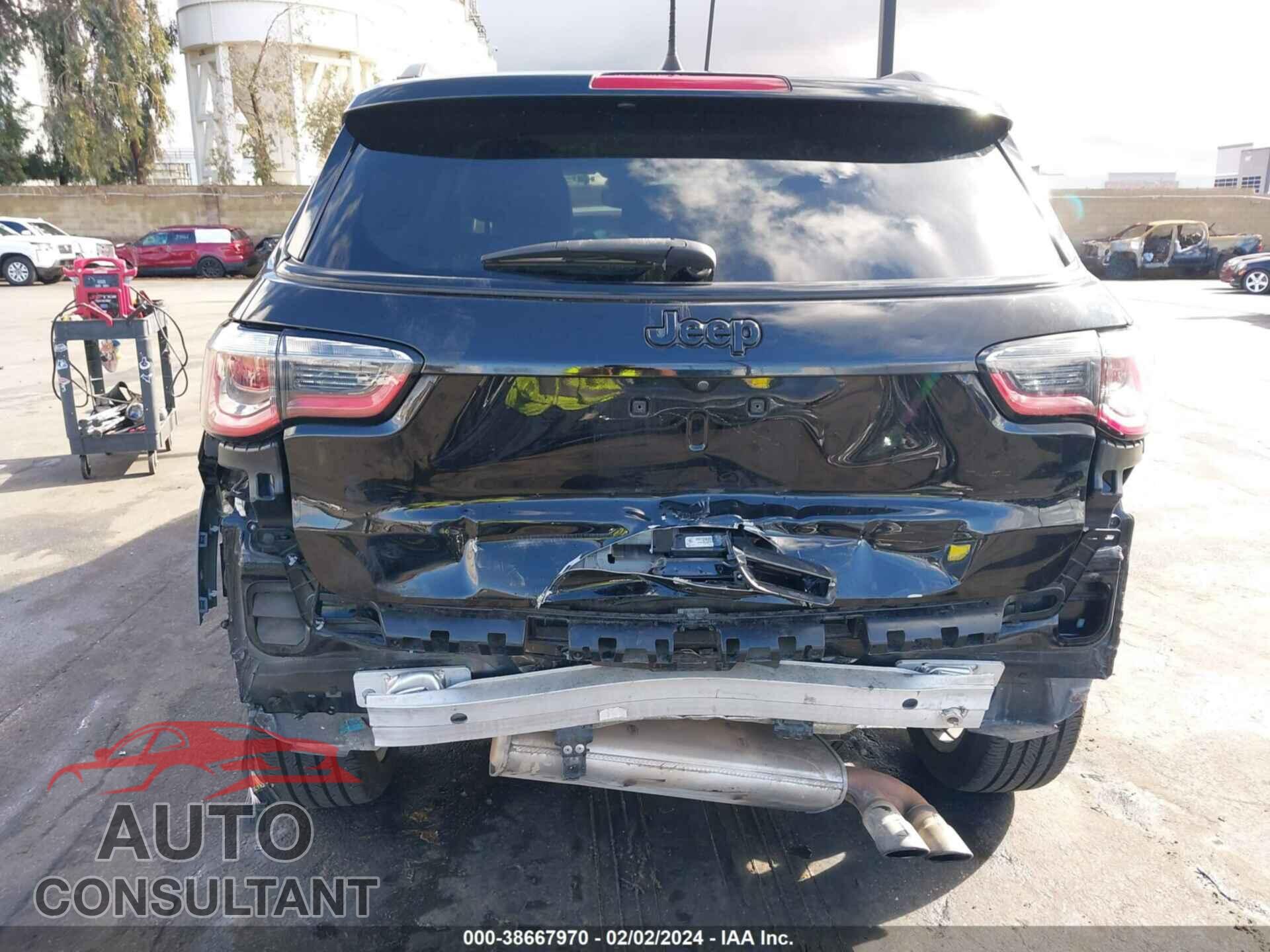 JEEP COMPASS 2019 - 3C4NJCCB0KT716095
