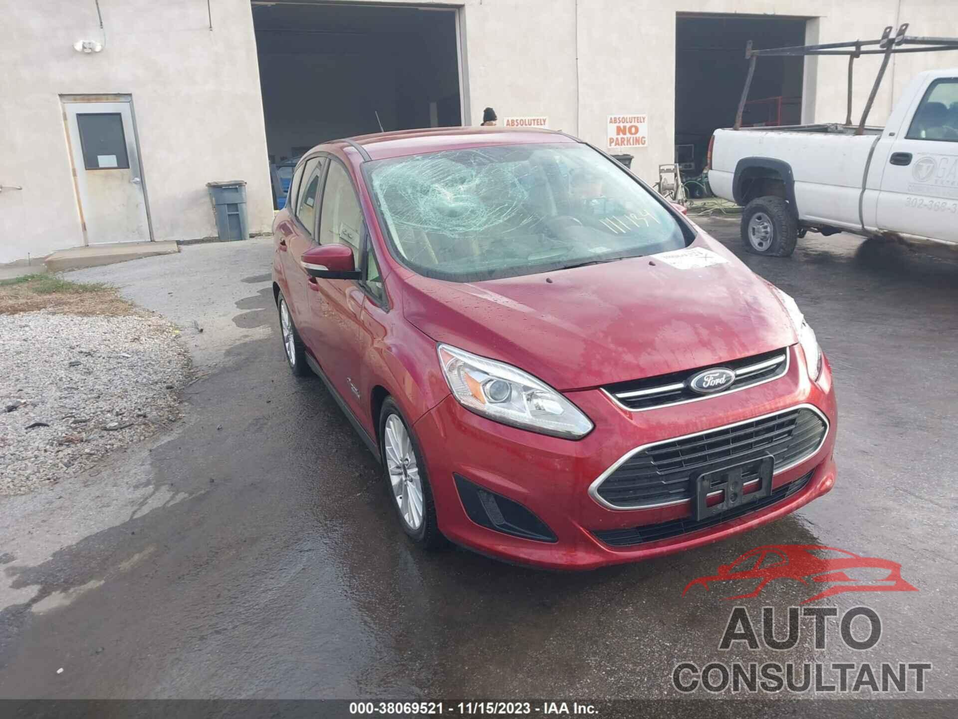 FORD C-MAX ENERGI 2017 - 1FADP5EU7HL111134