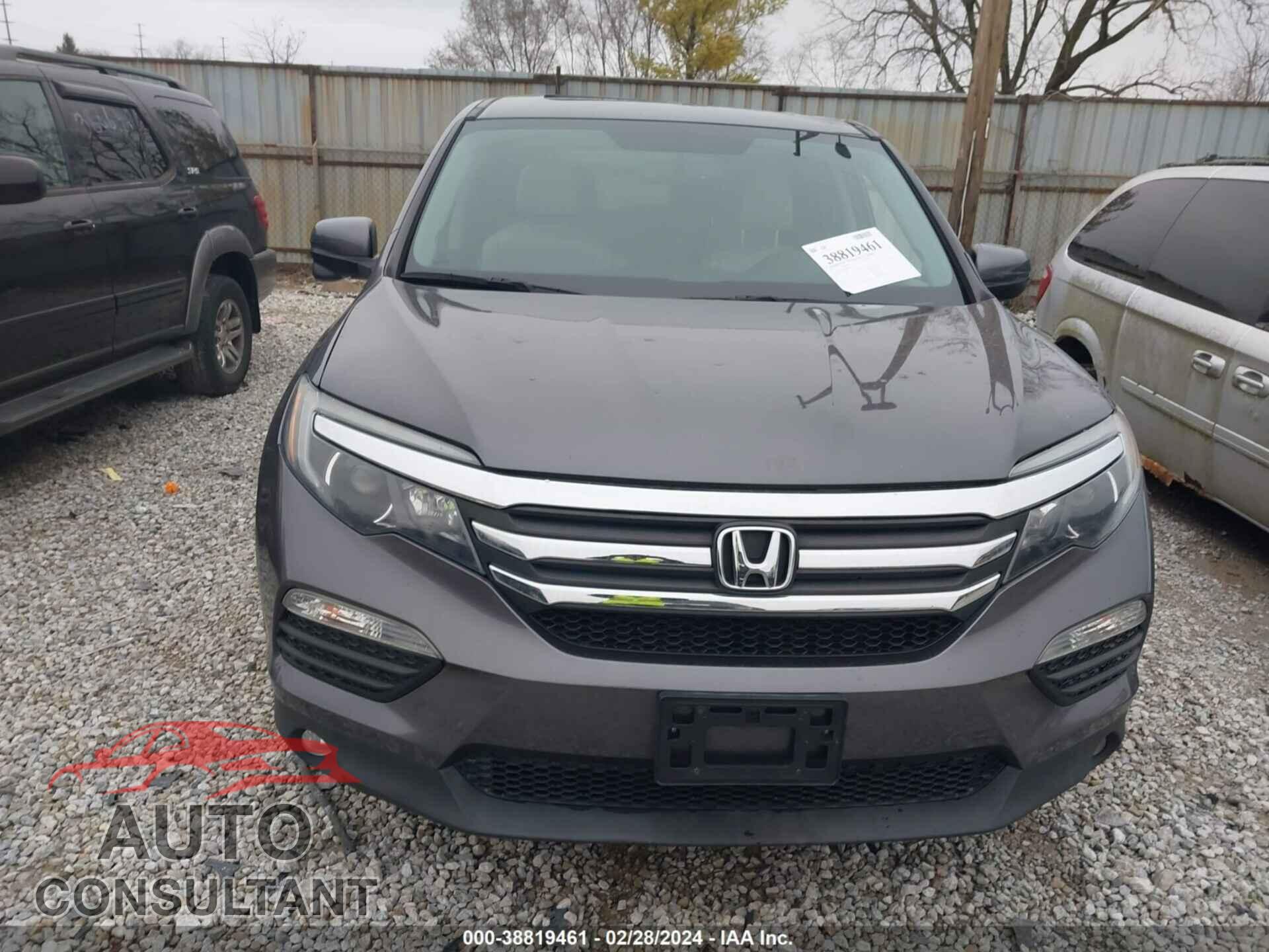 HONDA PILOT 2017 - 5FNYF6H59HB088581