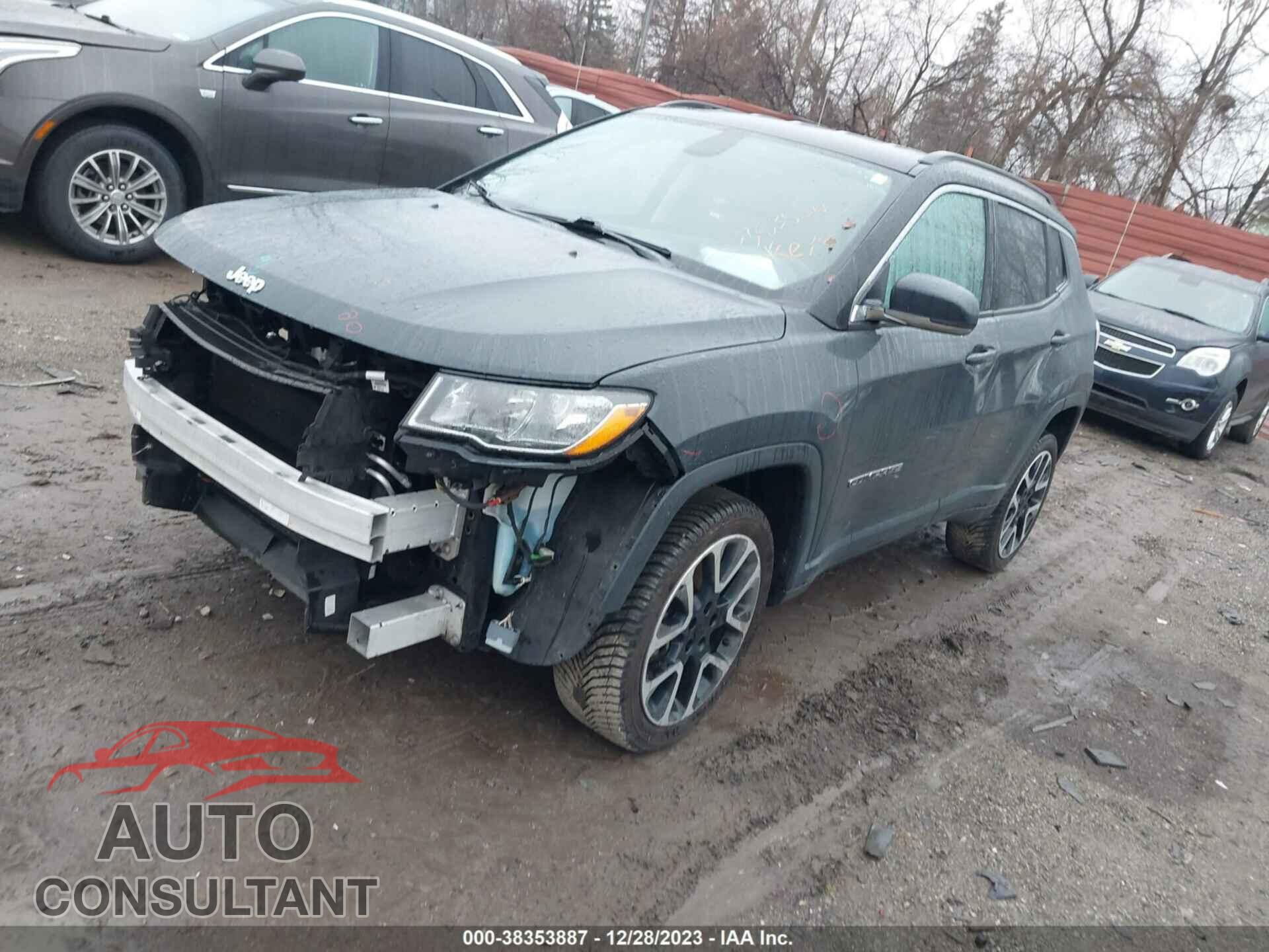 JEEP COMPASS 2018 - 3C4NJDCB2JT290575