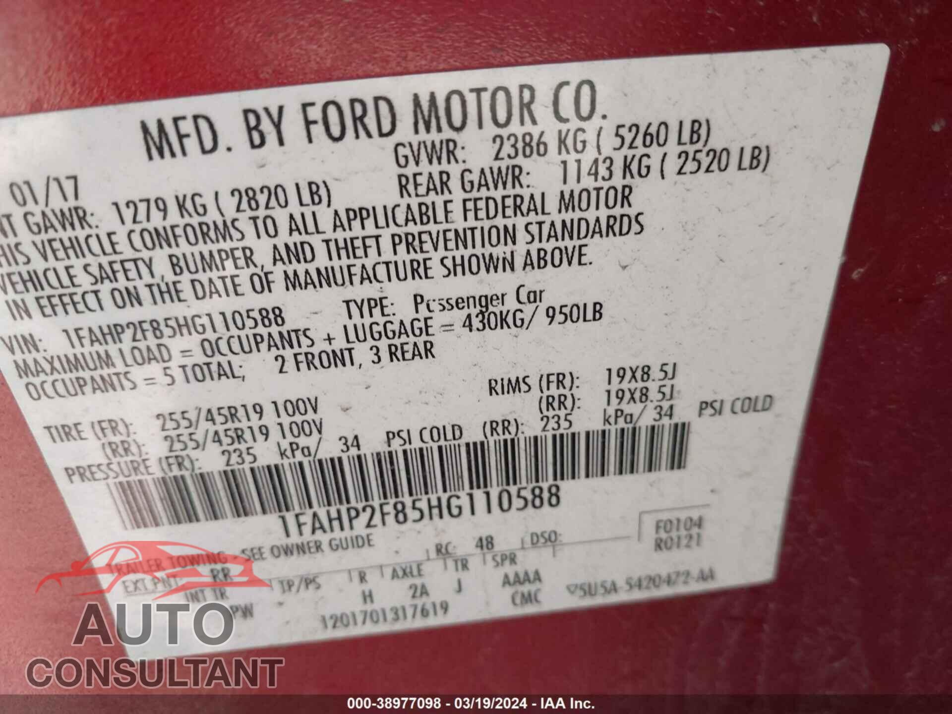 FORD TAURUS 2017 - 1FAHP2F85HG110588