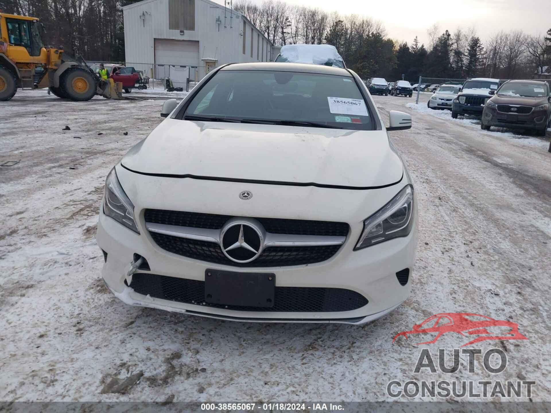 MERCEDES-BENZ CLA 250 2018 - WDDSJ4GB1JN532260