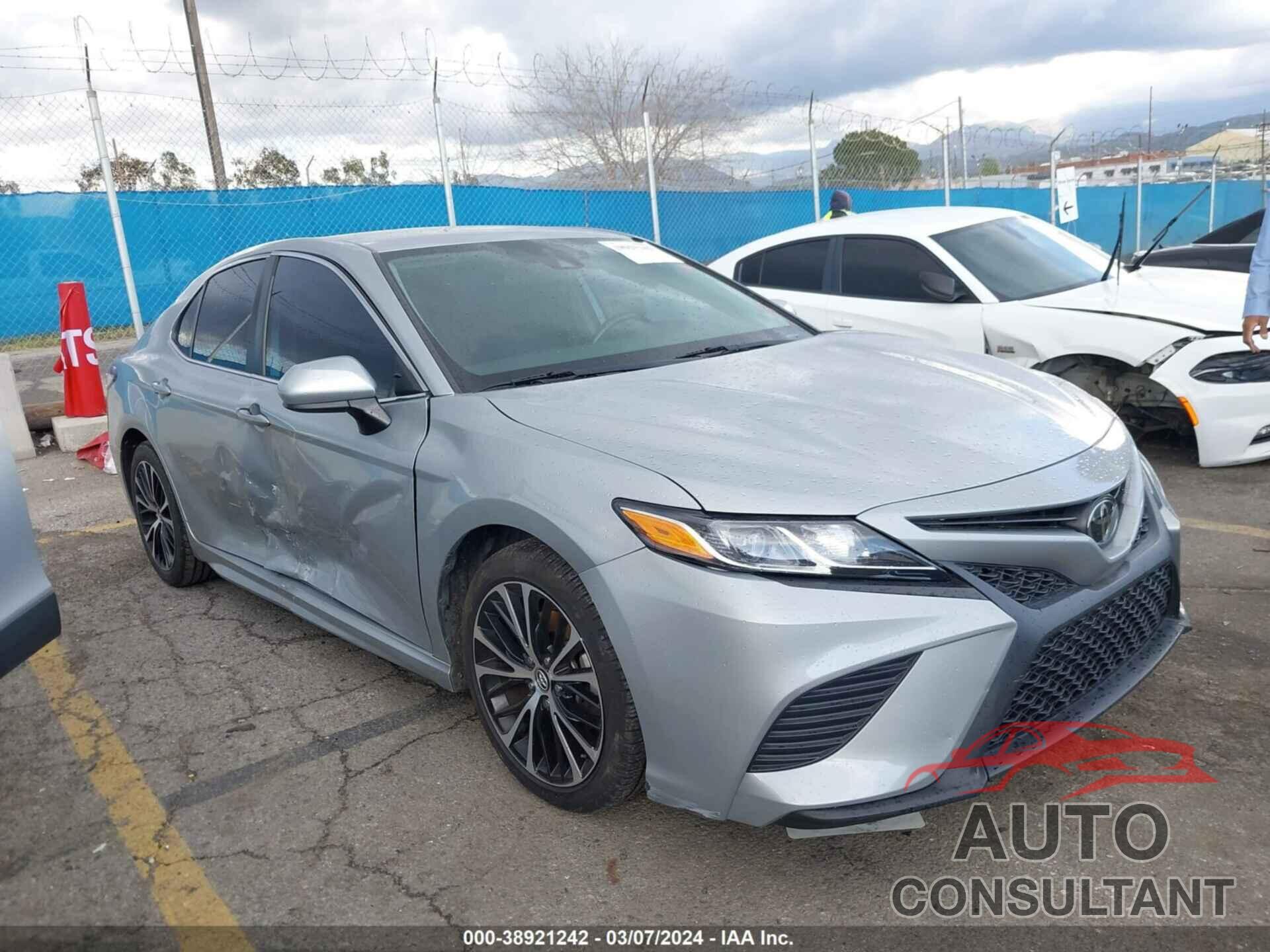 TOYOTA CAMRY 2020 - 4T1G11AK4LU329990