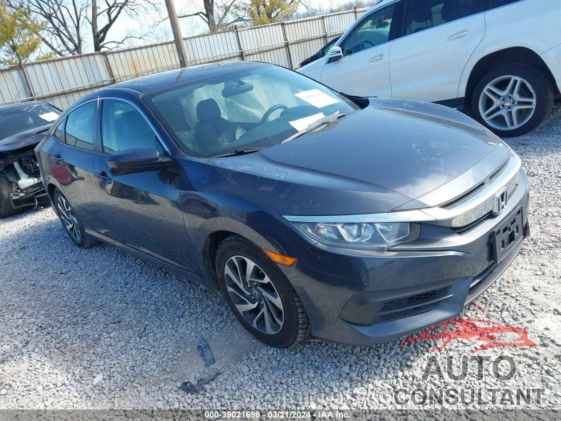 HONDA CIVIC 2018 - 2HGFC2F75JH606457