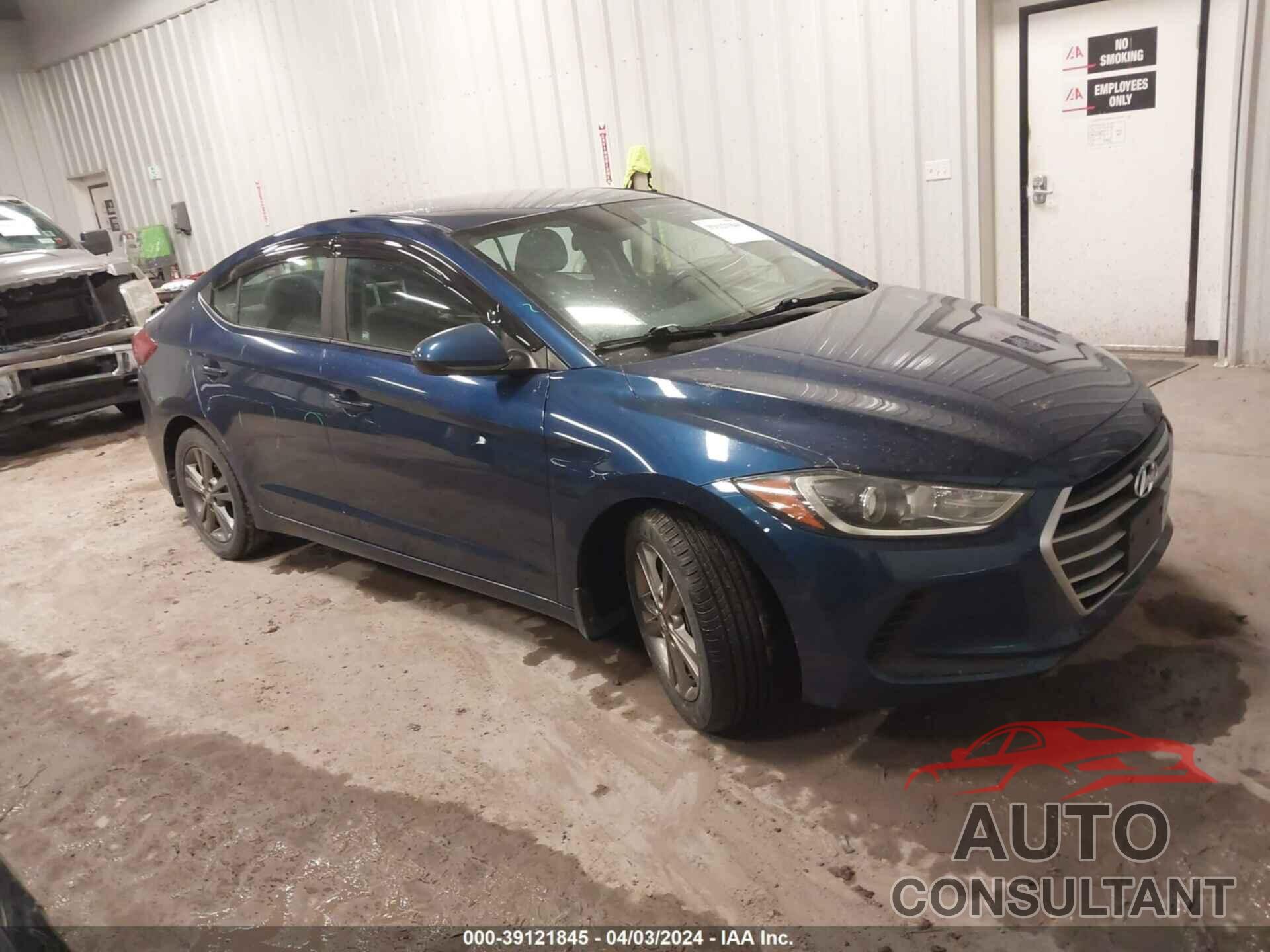 HYUNDAI ELANTRA 2018 - 5NPD84LF4JH283721