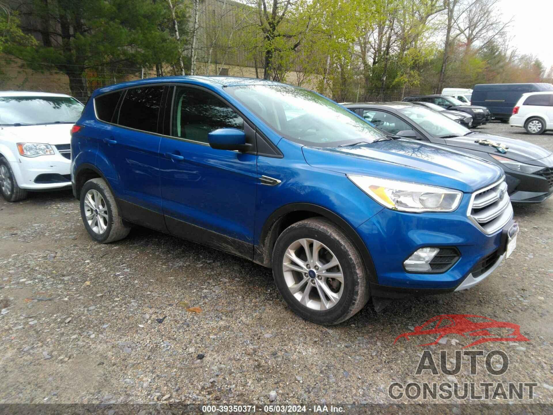 FORD ESCAPE 2017 - 1FMCU9GD1HUA30168