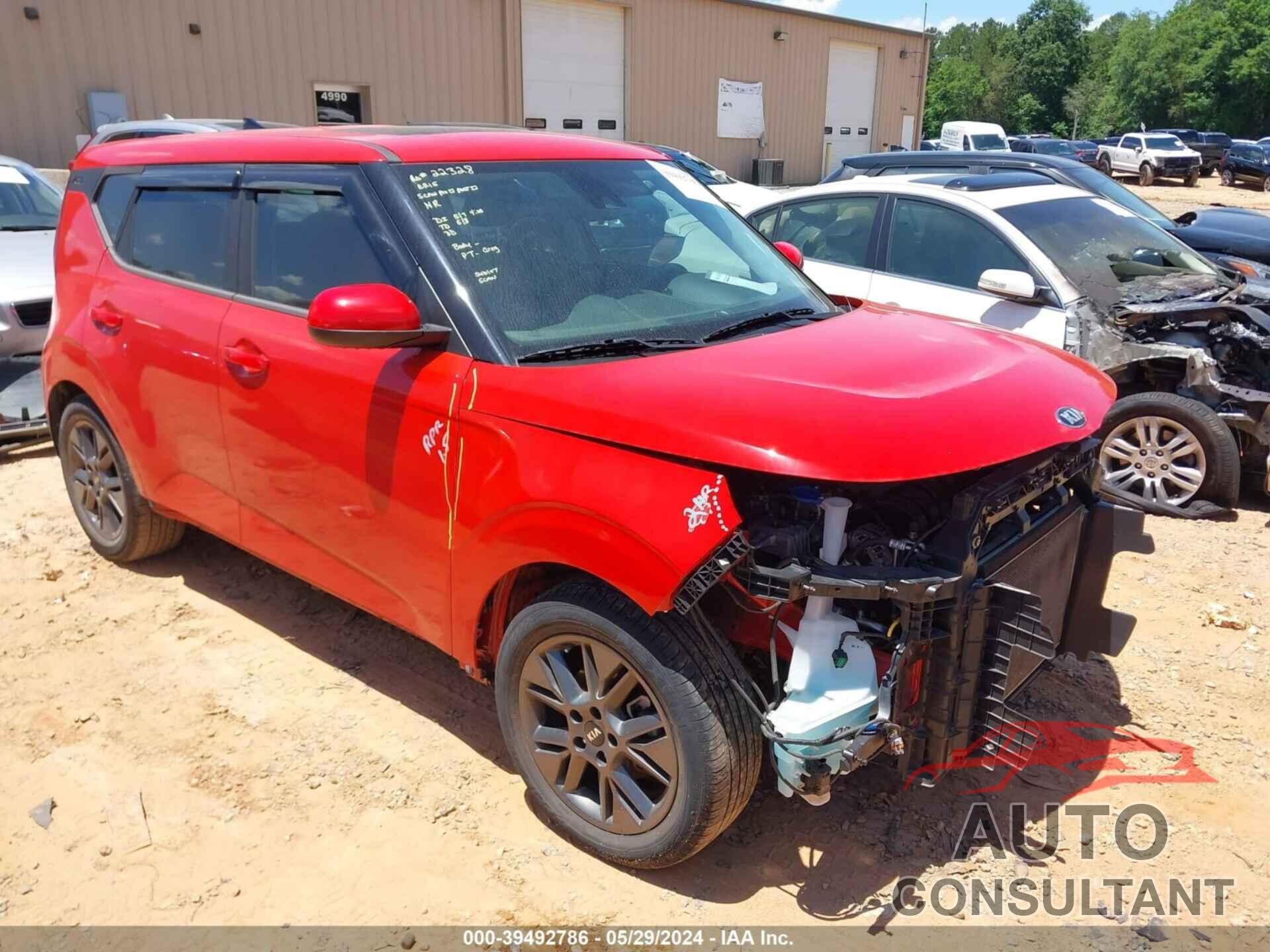 KIA SOUL 2021 - KNDJ33AU7M7140526