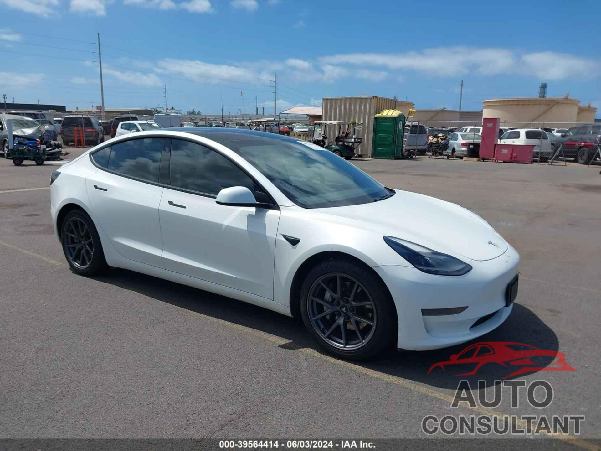 TESLA MODEL 3 2021 - 5YJ3E1EA2MF981896