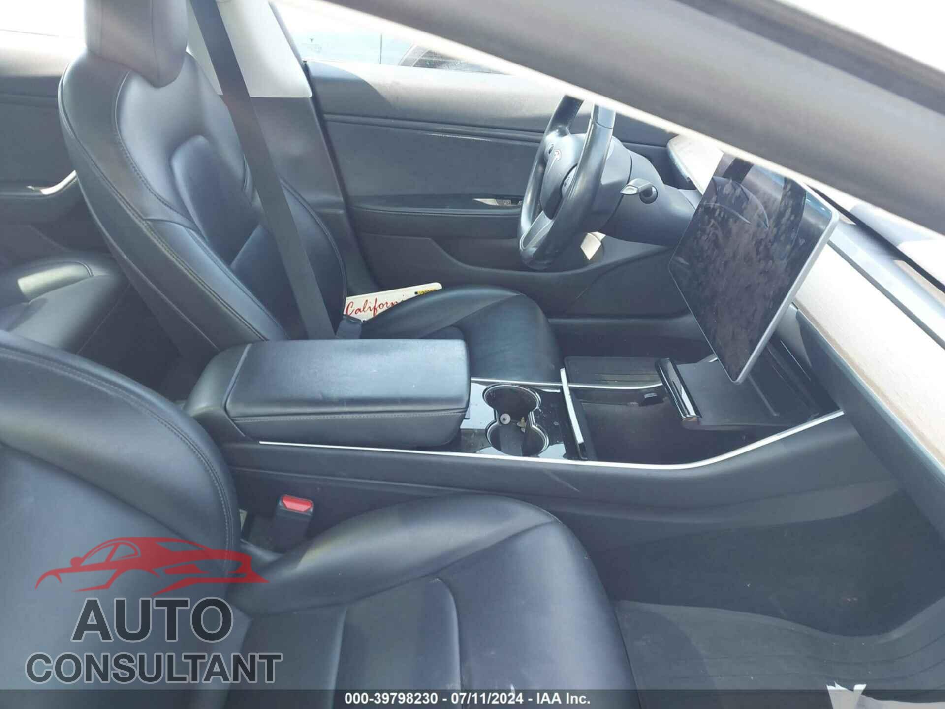 TESLA MODEL 3 2019 - 5YJ3E1EA3KF304546