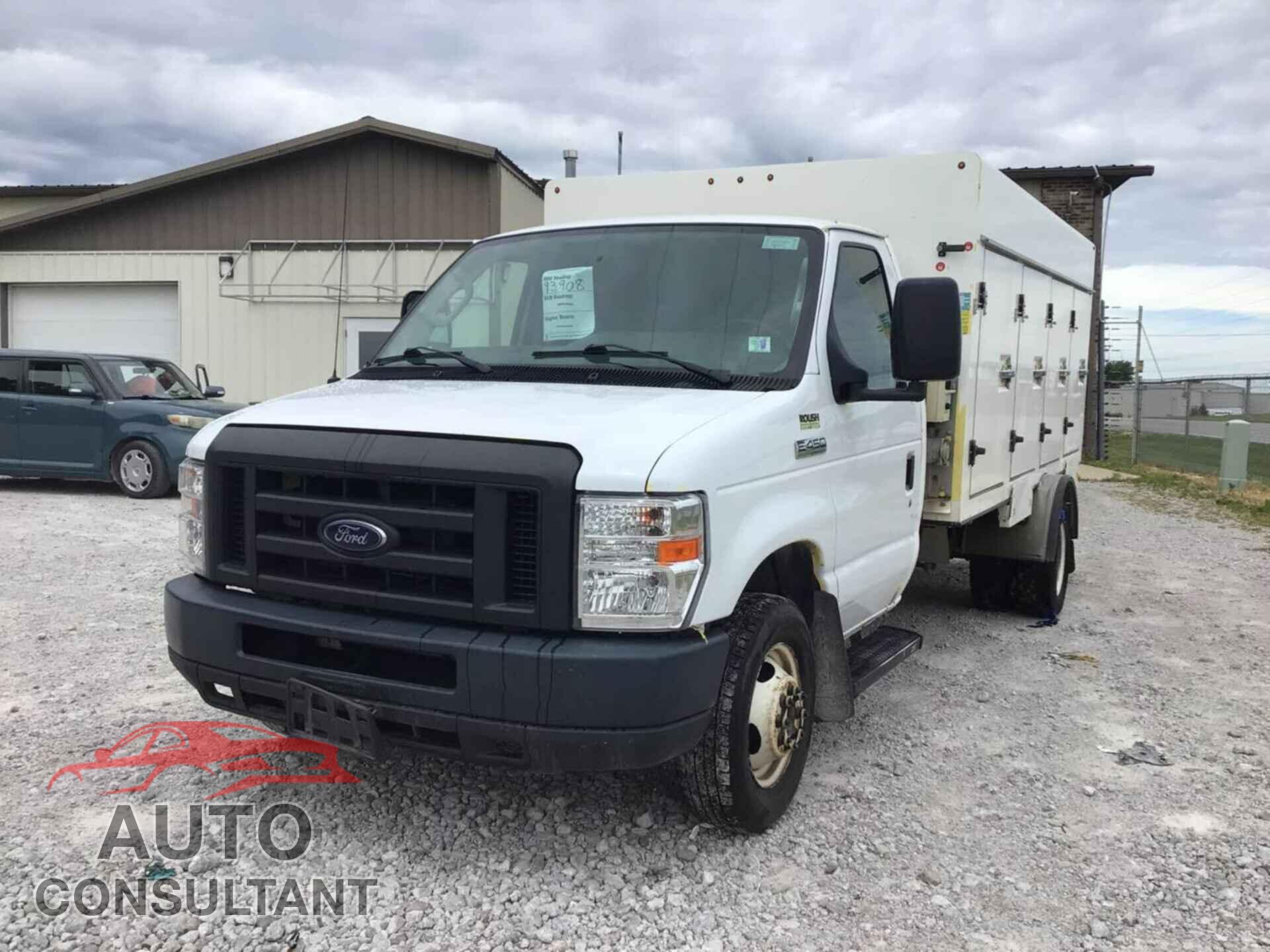 FORD ECONOLINE 2018 - 1FDXE4FS0JDC25010