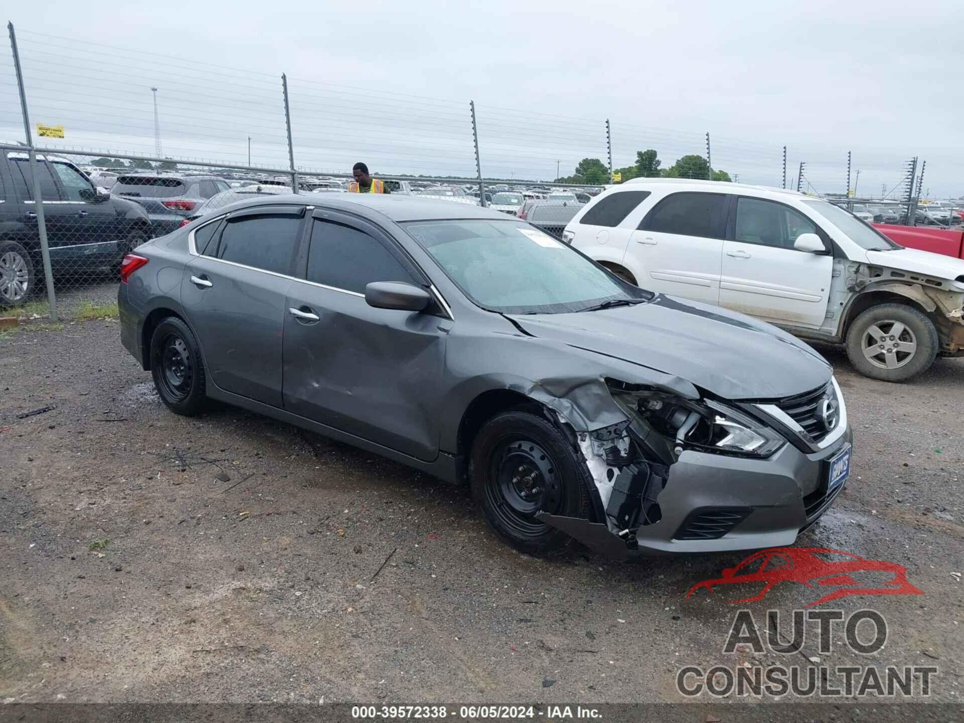 NISSAN ALTIMA 2017 - 1N4AL3AP1HN357877