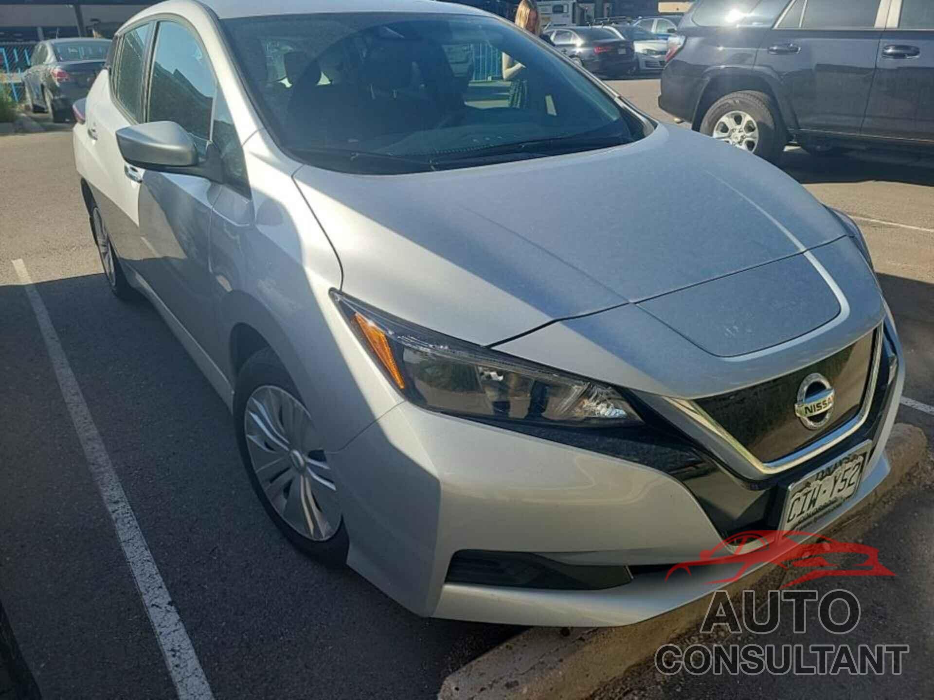 NISSAN LEAF 2022 - 1N4AZ1BV4NC560009