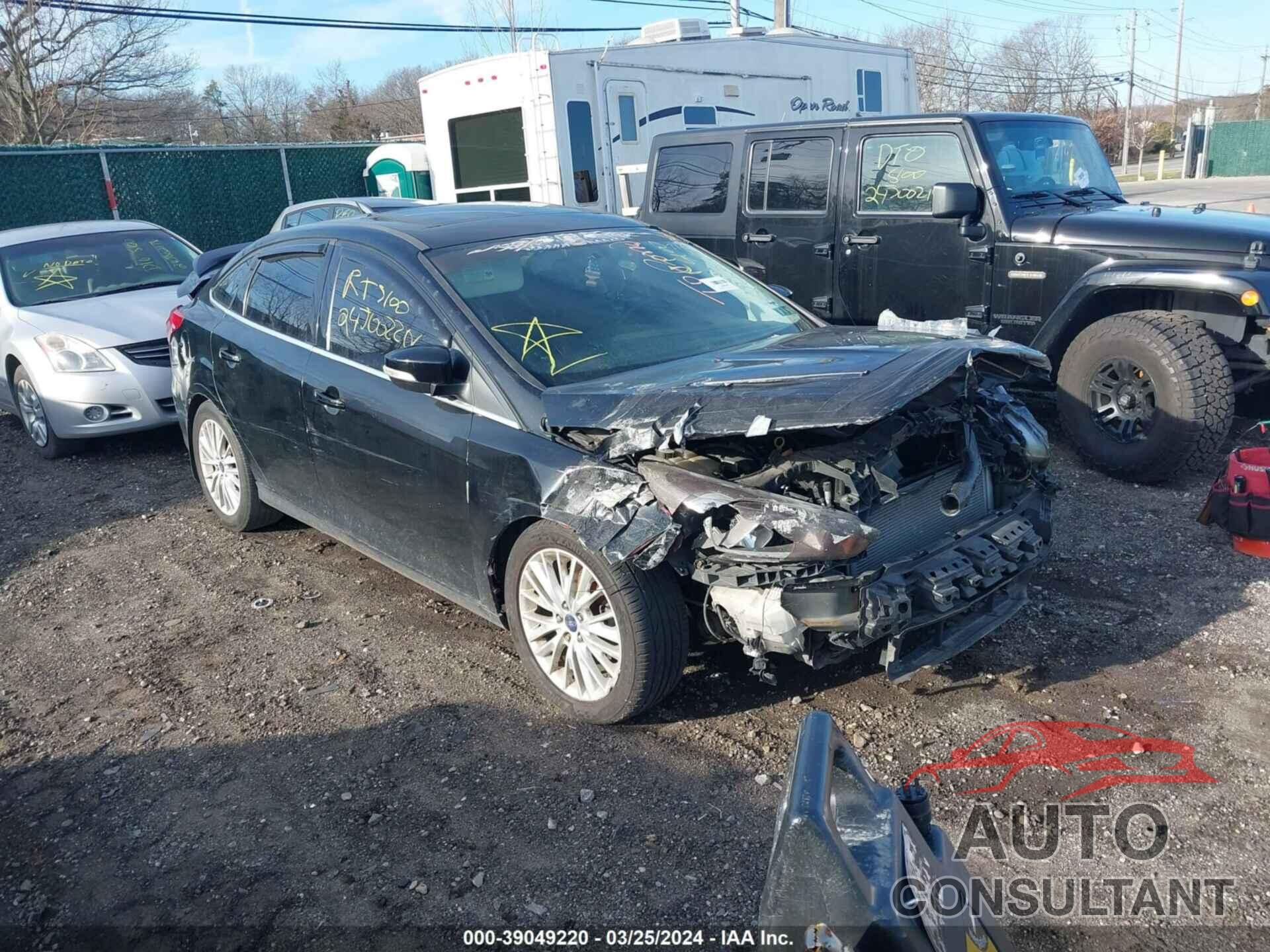 FORD FOCUS 2016 - 1FADP3J29GL392845