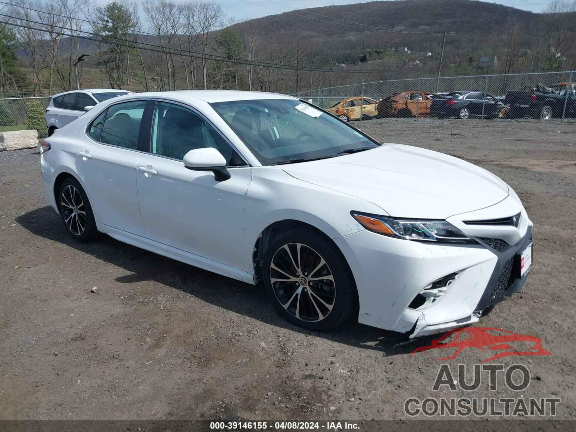 TOYOTA CAMRY 2020 - 4T1G11AK3LU368067