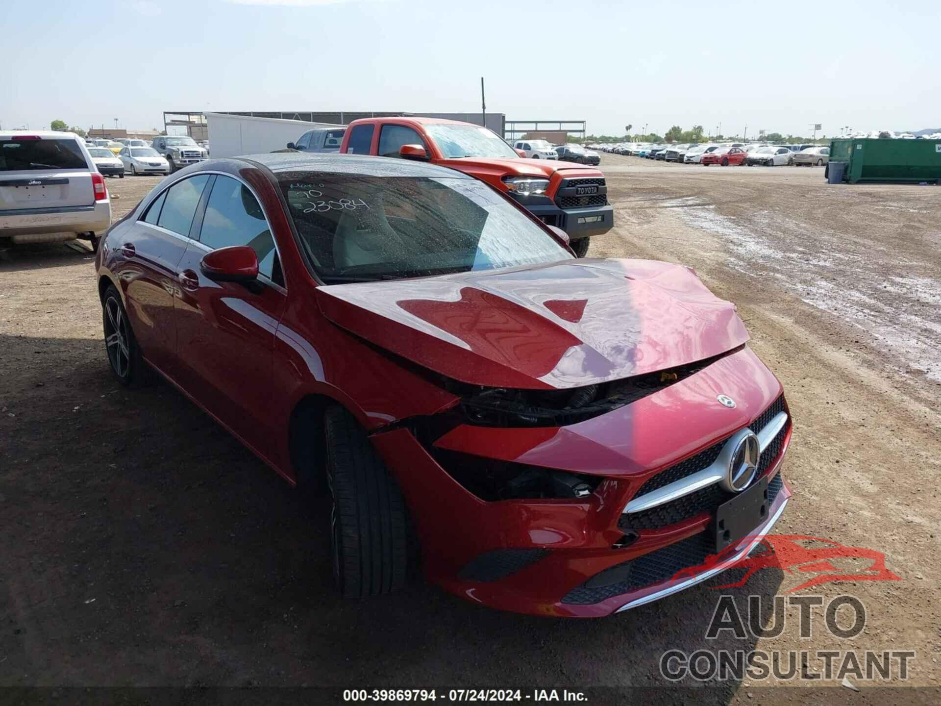 MERCEDES-BENZ CLA 250 2020 - W1K5J4GB5LN101856