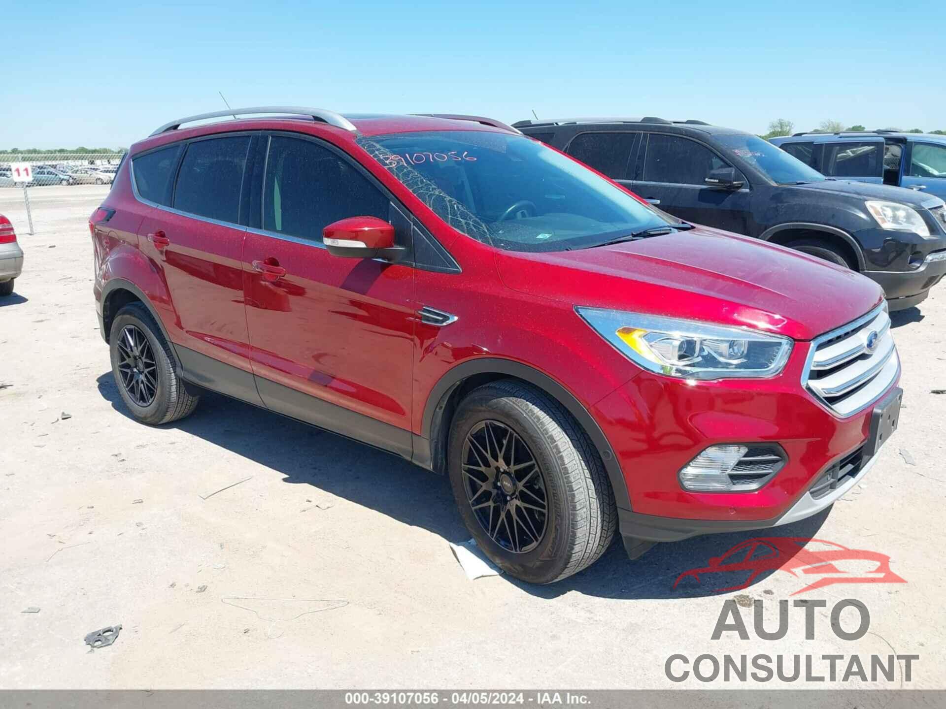 FORD ESCAPE 2019 - 1FMCU0J98KUA17392