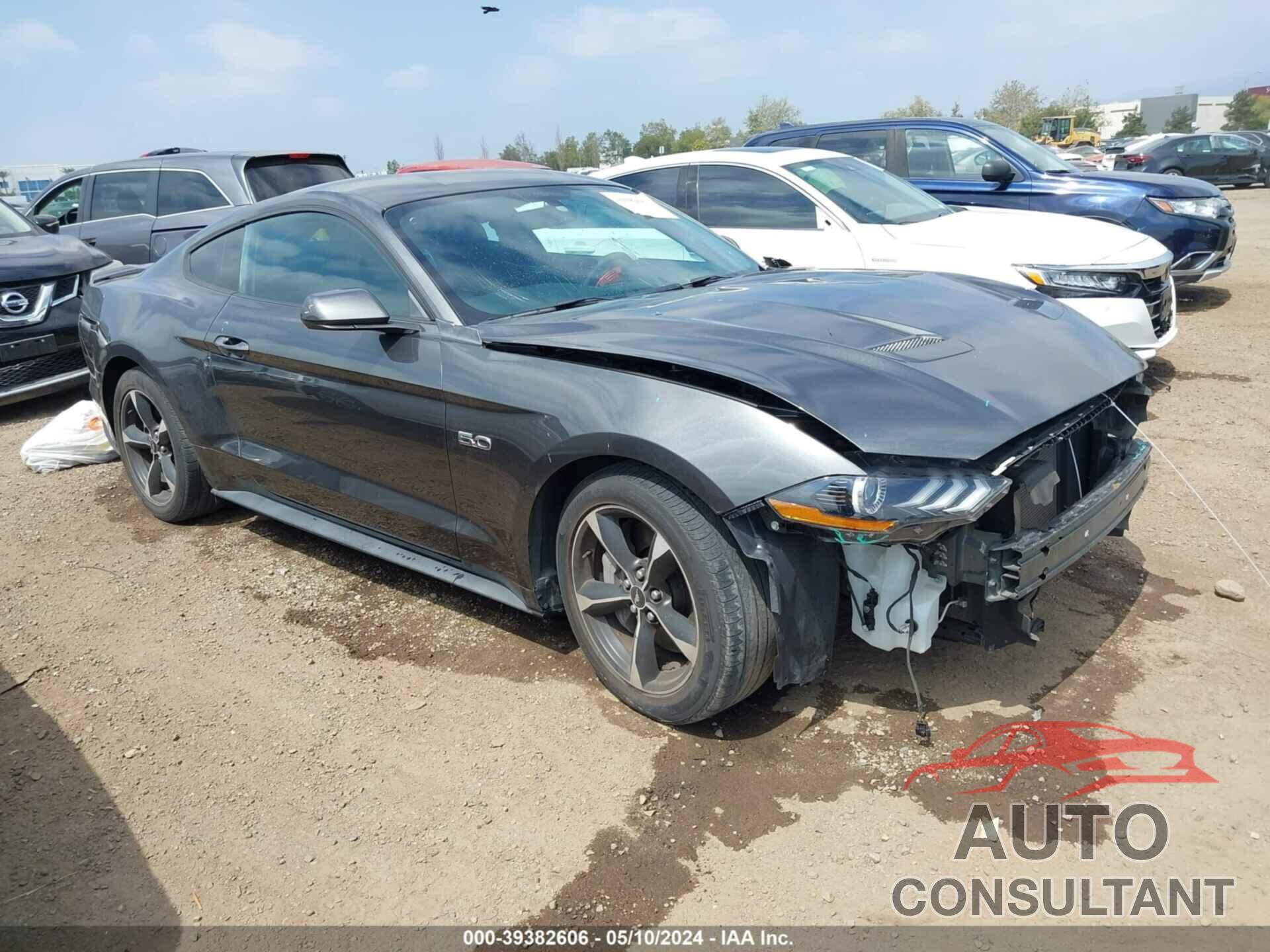 FORD MUSTANG 2018 - 1FA6P8CF6J5104989