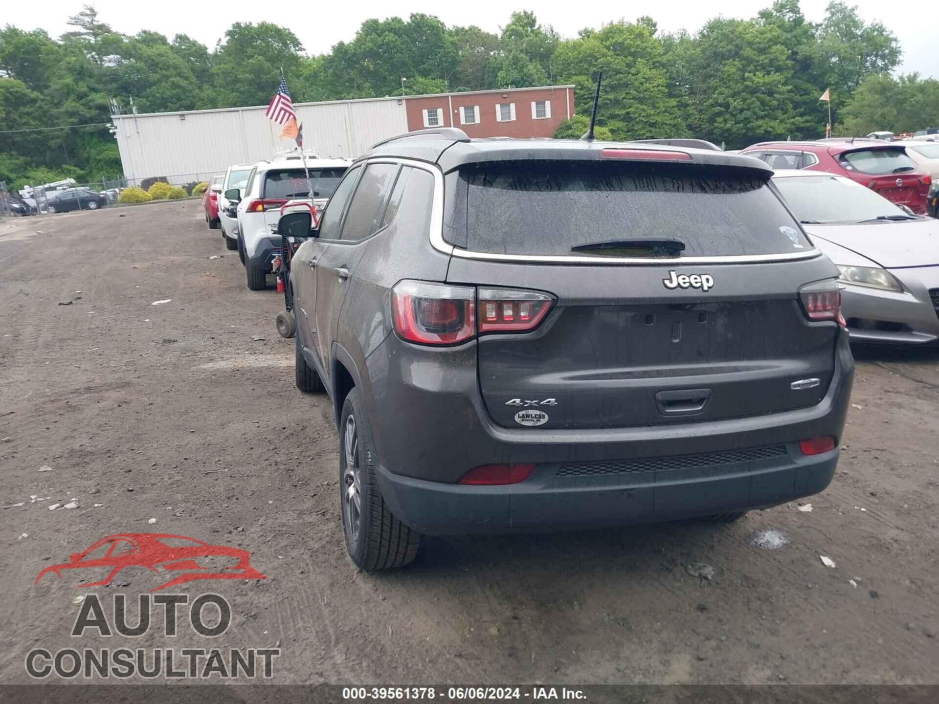JEEP COMPASS 2018 - 3C4NJDBB1JT201922