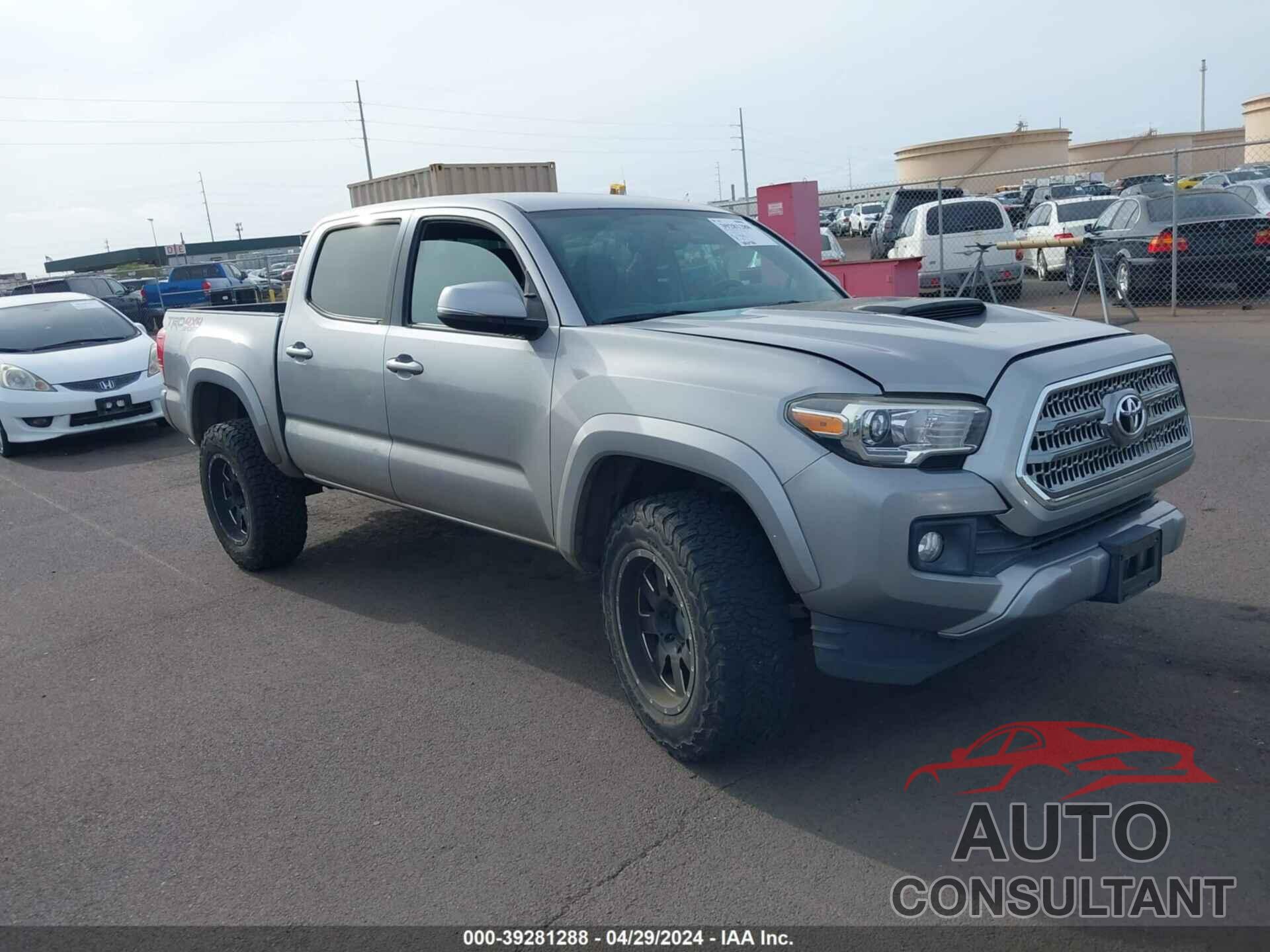 TOYOTA TACOMA 2017 - 5TFCZ5AN6HX110600