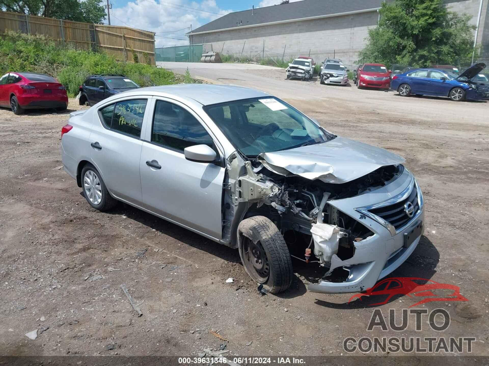 NISSAN VERSA 2017 - 3N1CN7AP2HL802053