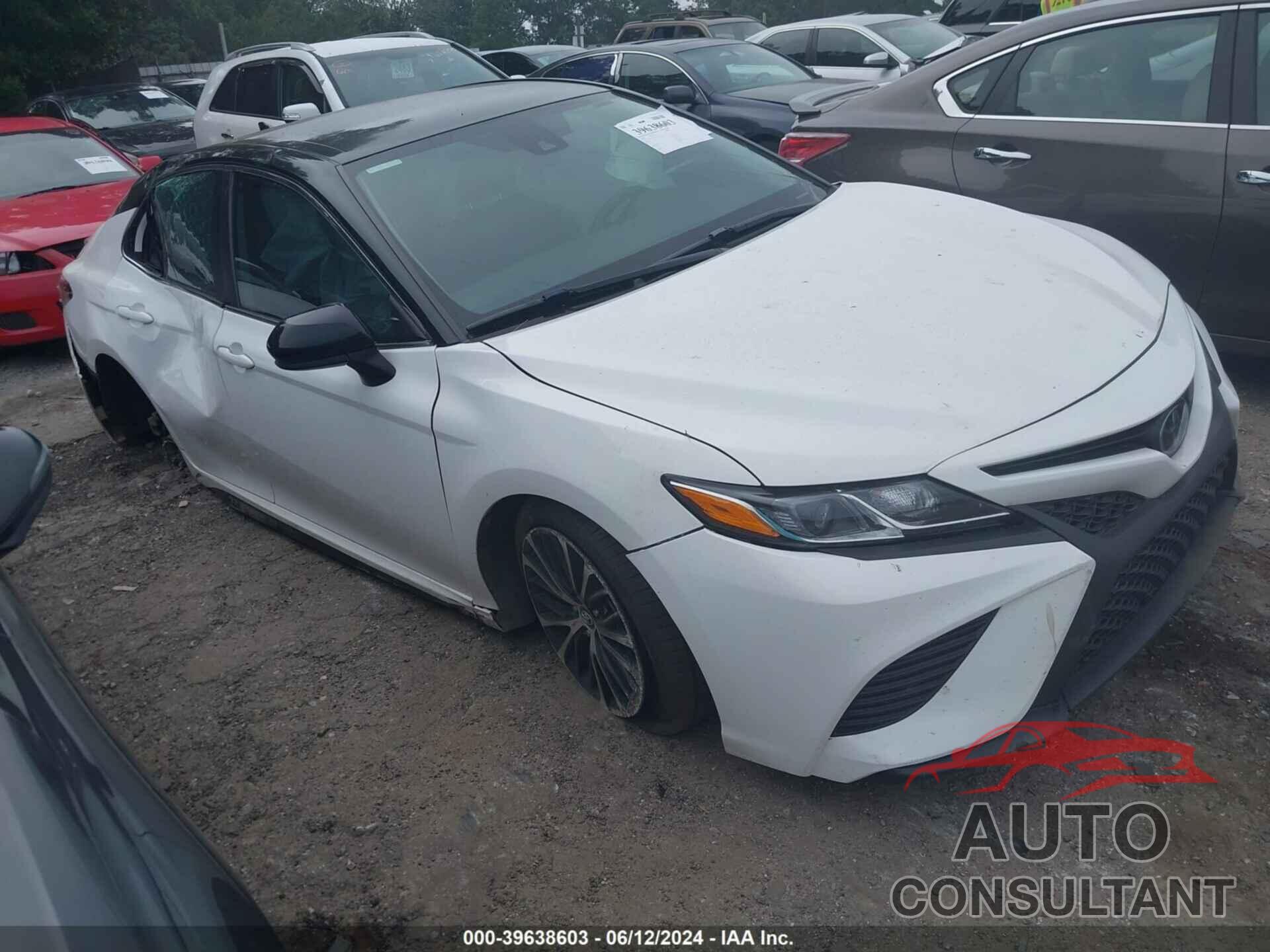 TOYOTA CAMRY 2019 - 4T1B11HK9KU771937