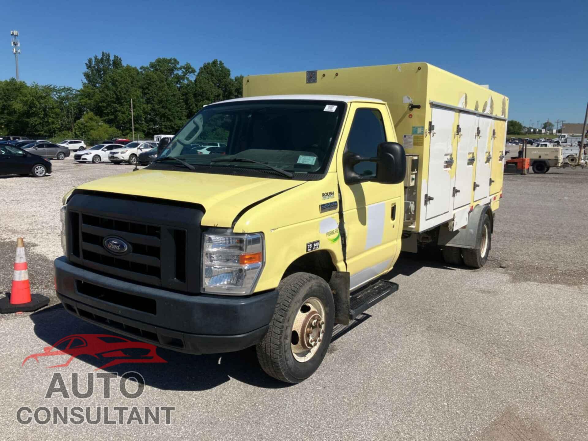 FORD ECONOLINE 2017 - 1FDXE4FS9HDC69033