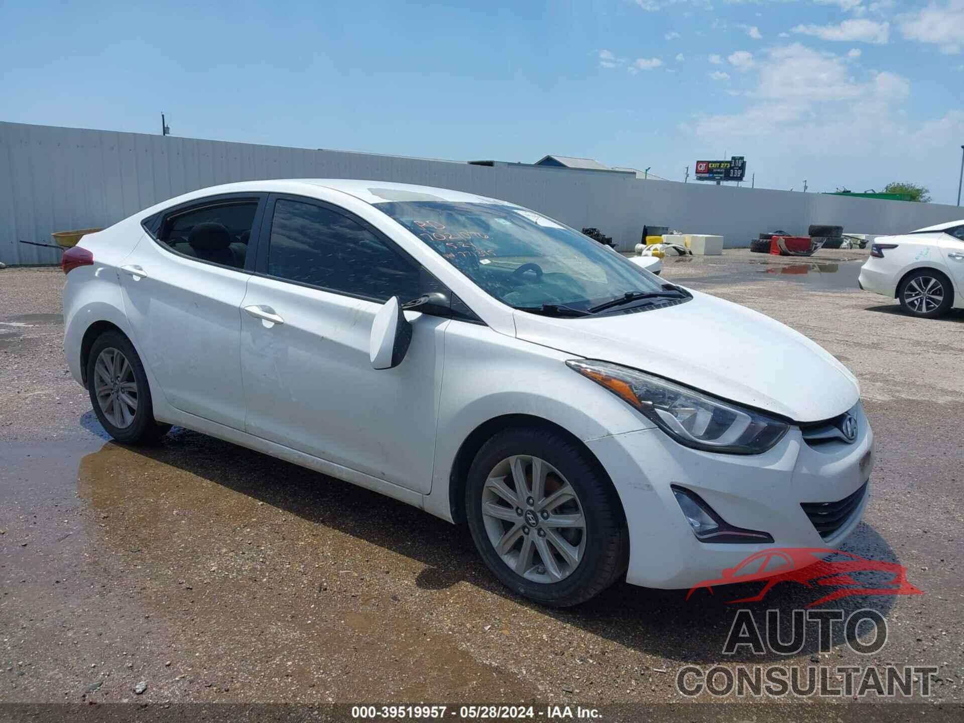 HYUNDAI ELANTRA 2016 - 5NPDH4AEXGH771395