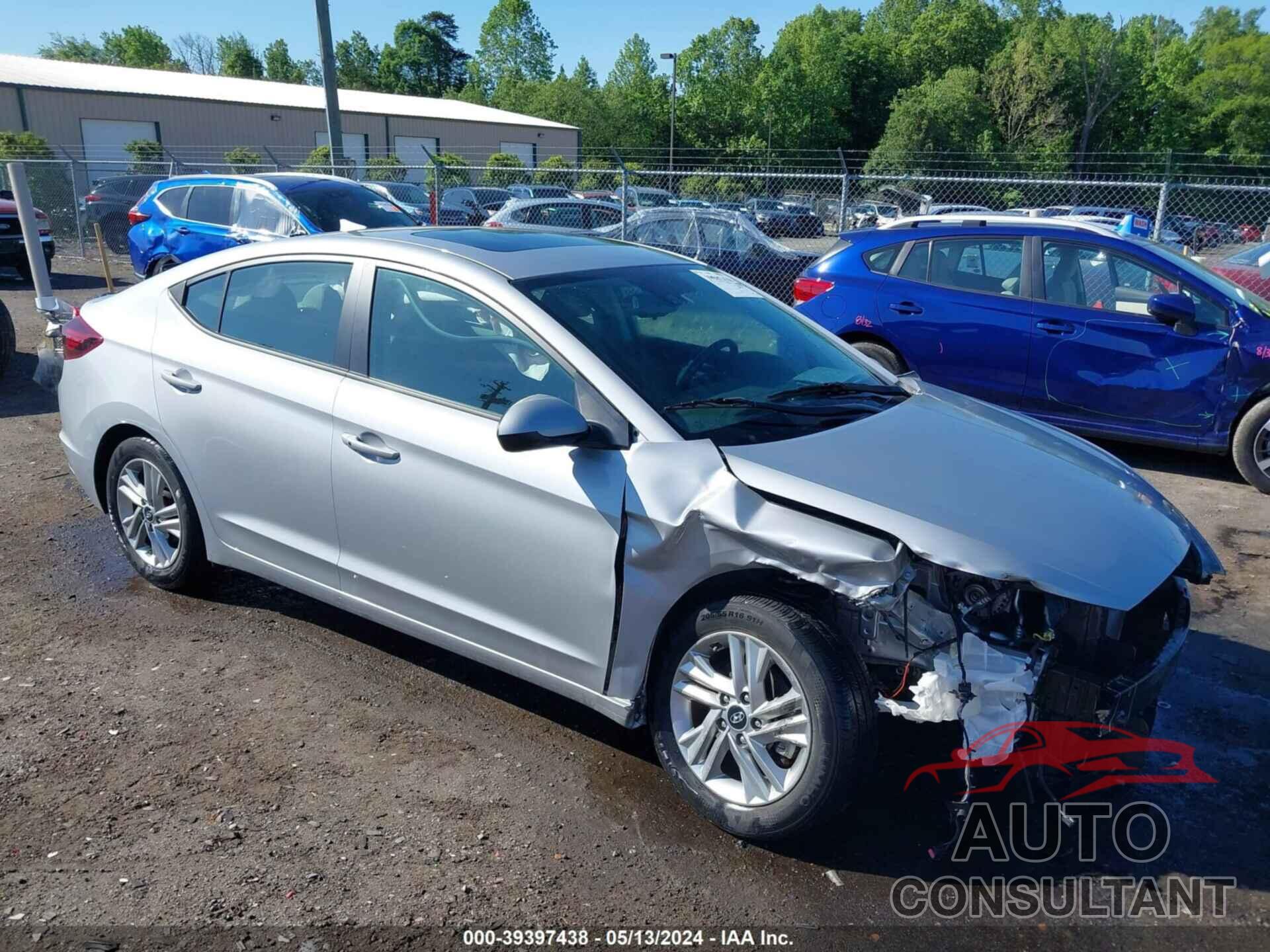 HYUNDAI ELANTRA 2020 - KMHD84LF1LU057849