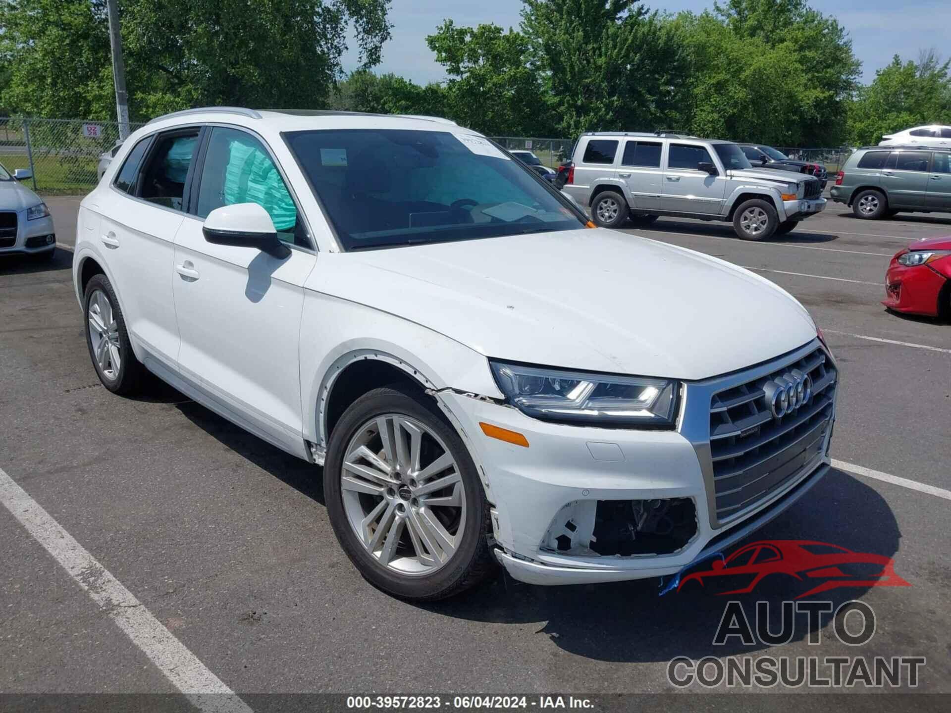 AUDI Q5 2018 - WA1BNAFY0J2024277