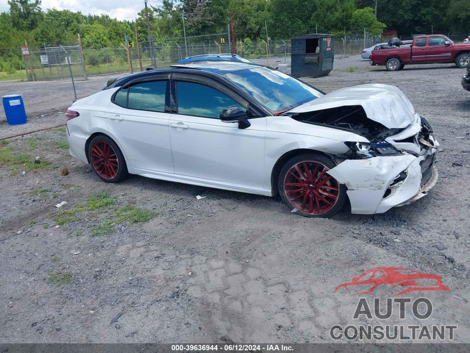 TOYOTA CAMRY 2019 - 4T1B61HK7KU203834