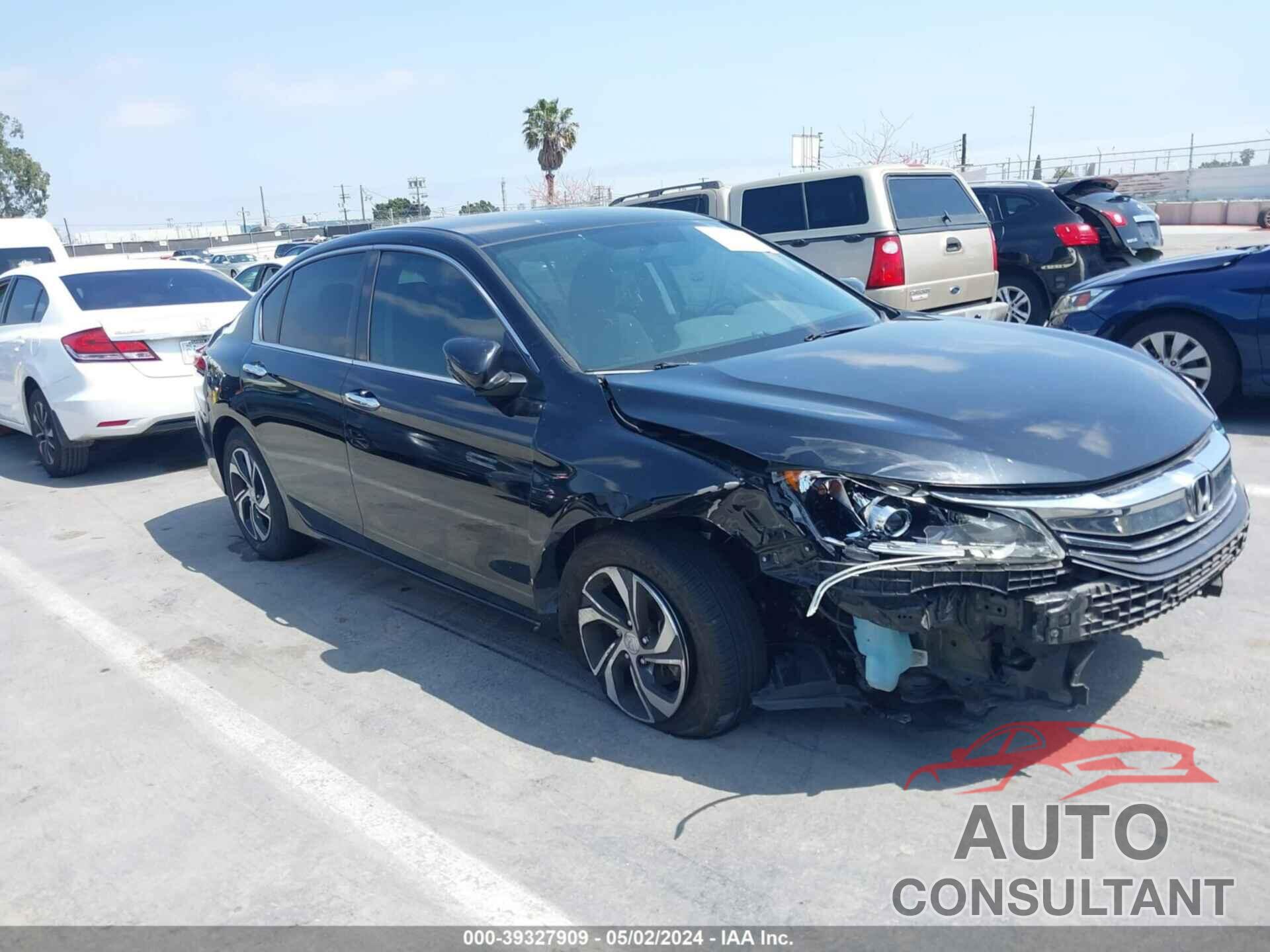 HONDA ACCORD 2017 - 1HGCR2F38HA224172