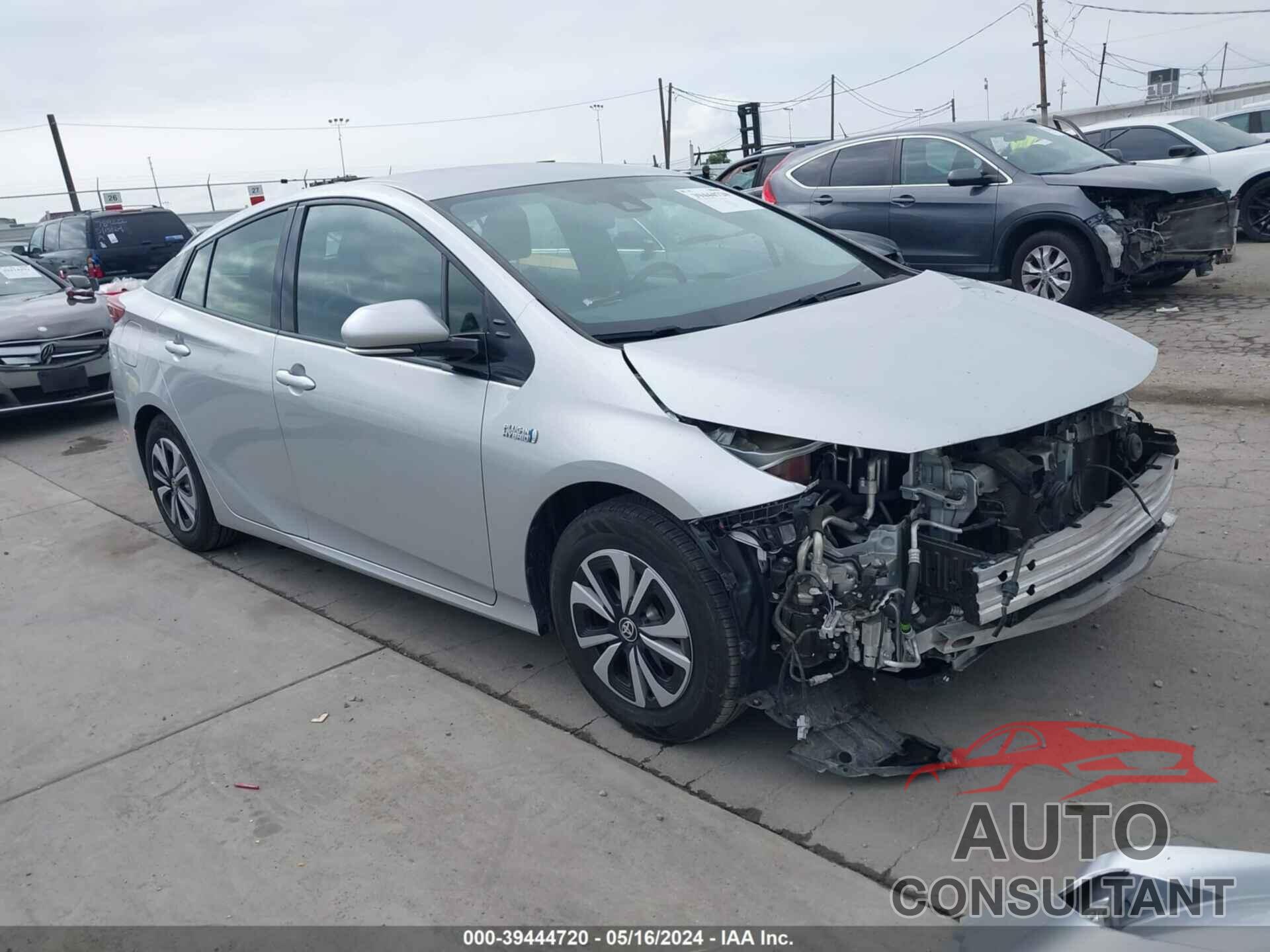 TOYOTA PRIUS PRIME 2017 - JTDKARFP9H3056530