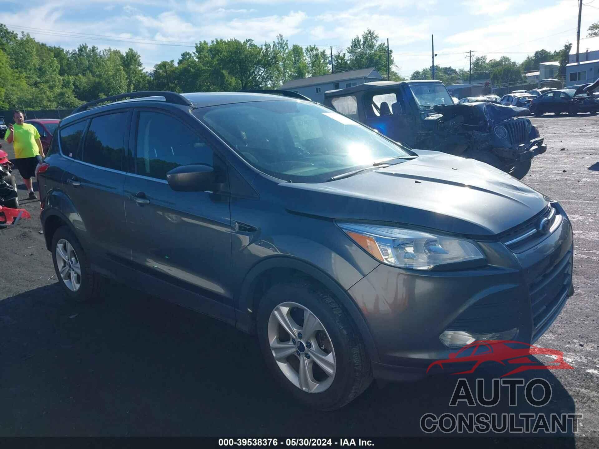 FORD ESCAPE 2016 - 1FMCU9GX0GUC33478
