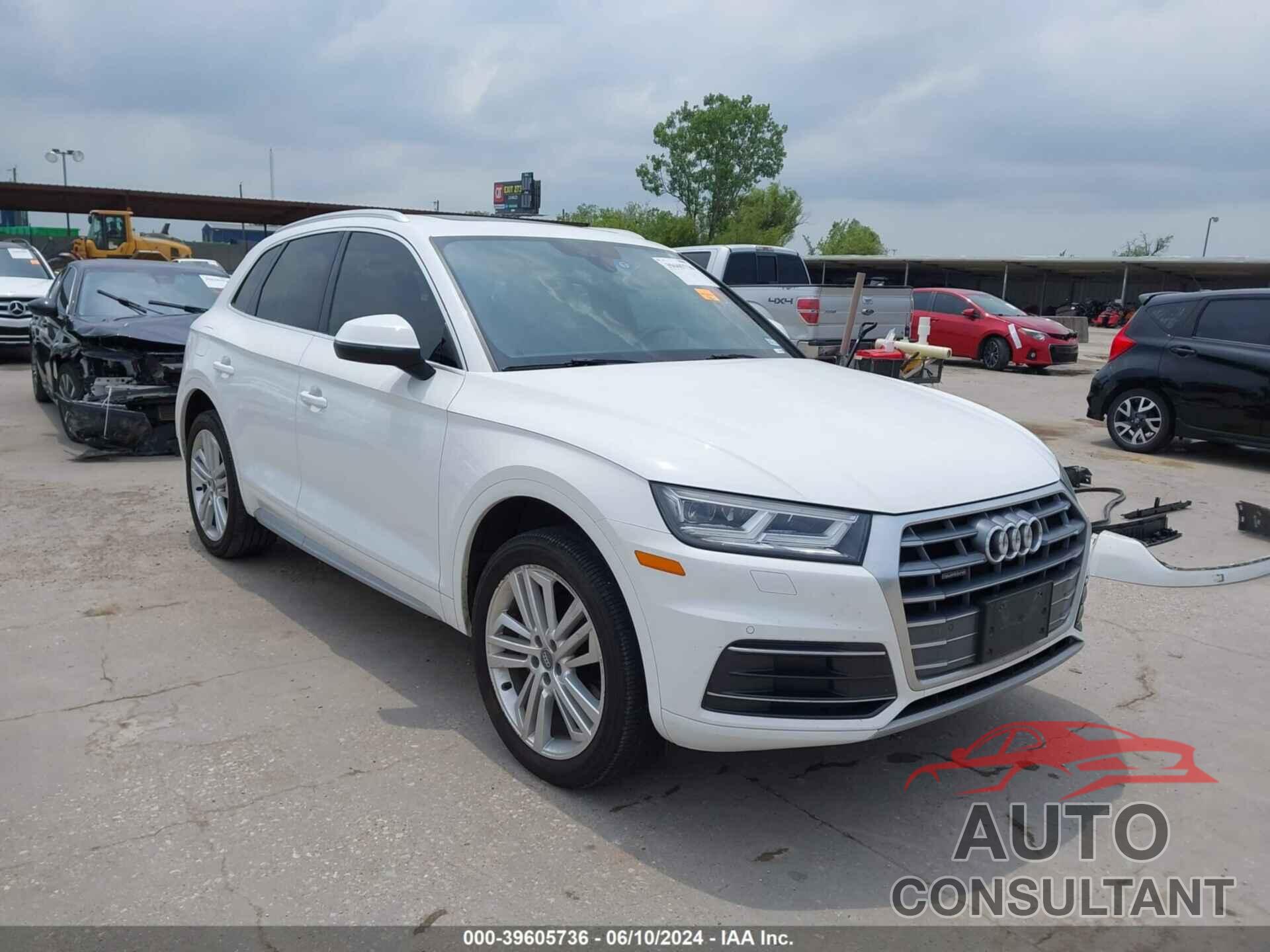 AUDI Q5 2018 - WA1BNAFY1J2195801