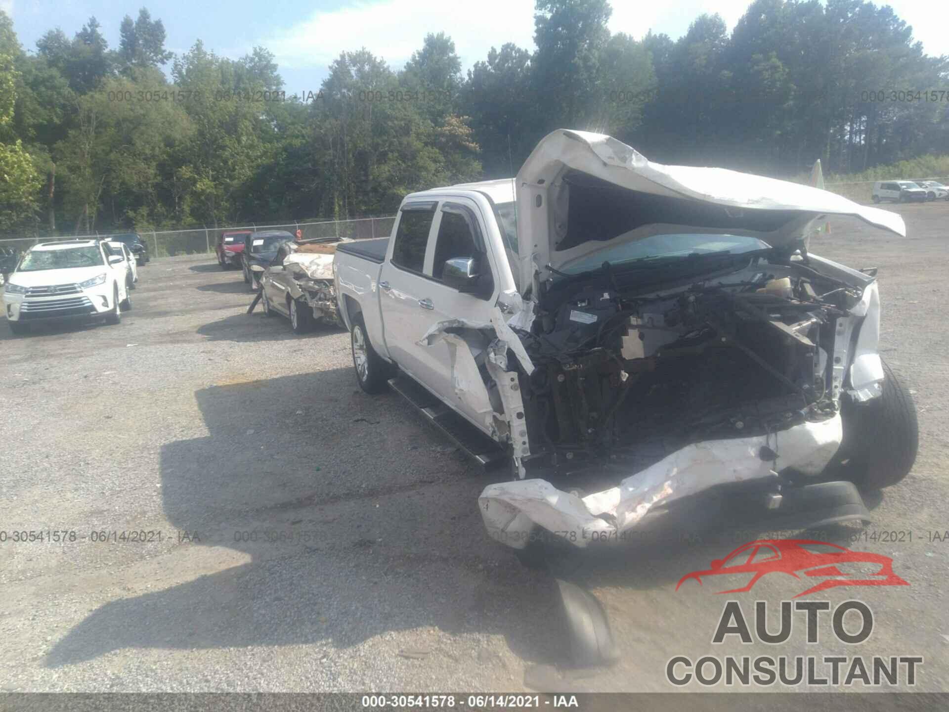 CHEVROLET SILVERADO 1500 2018 - 3GCPCPEC8JG155037