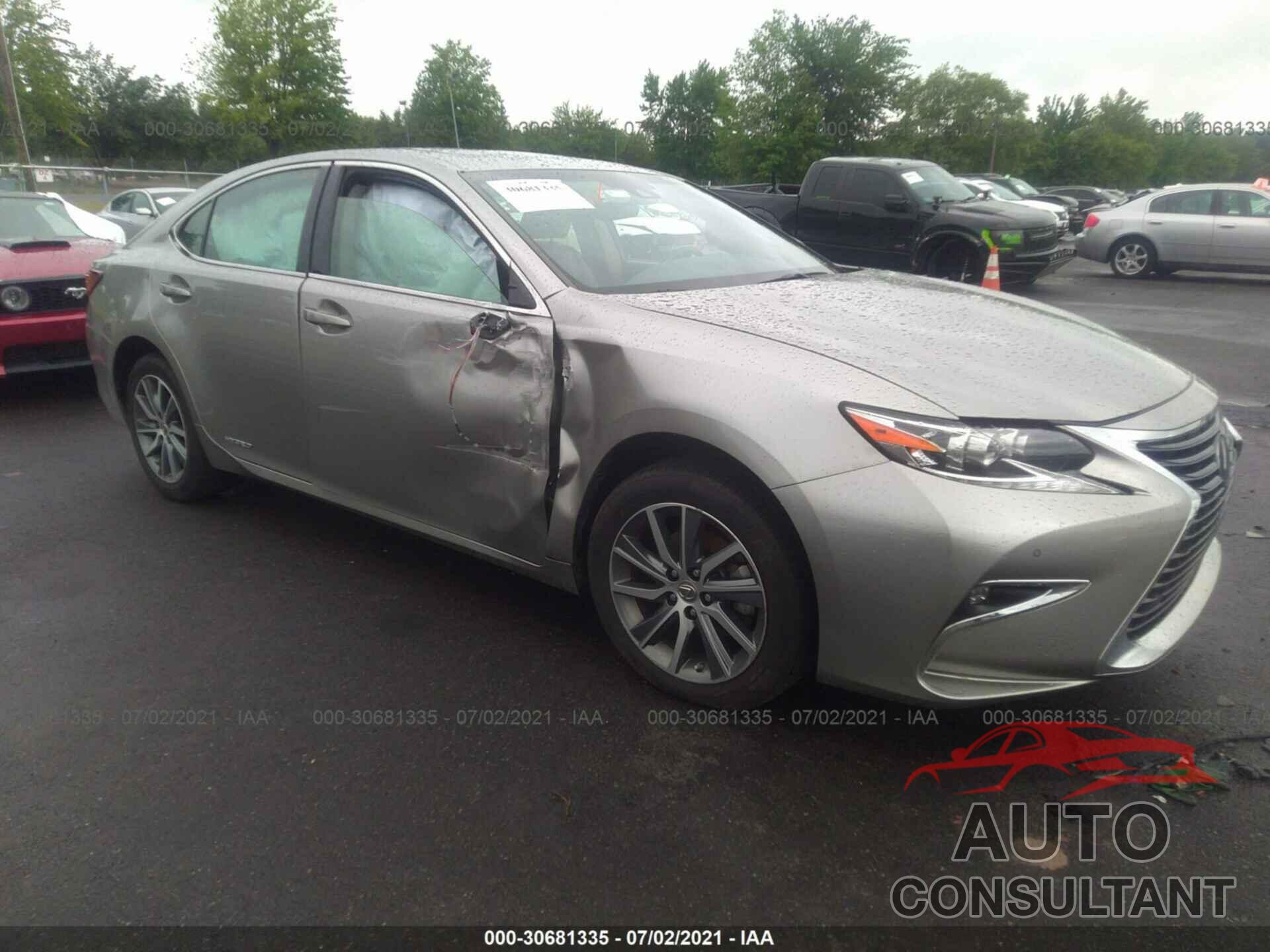 LEXUS ES 2017 - JTHBW1GG3H2135830