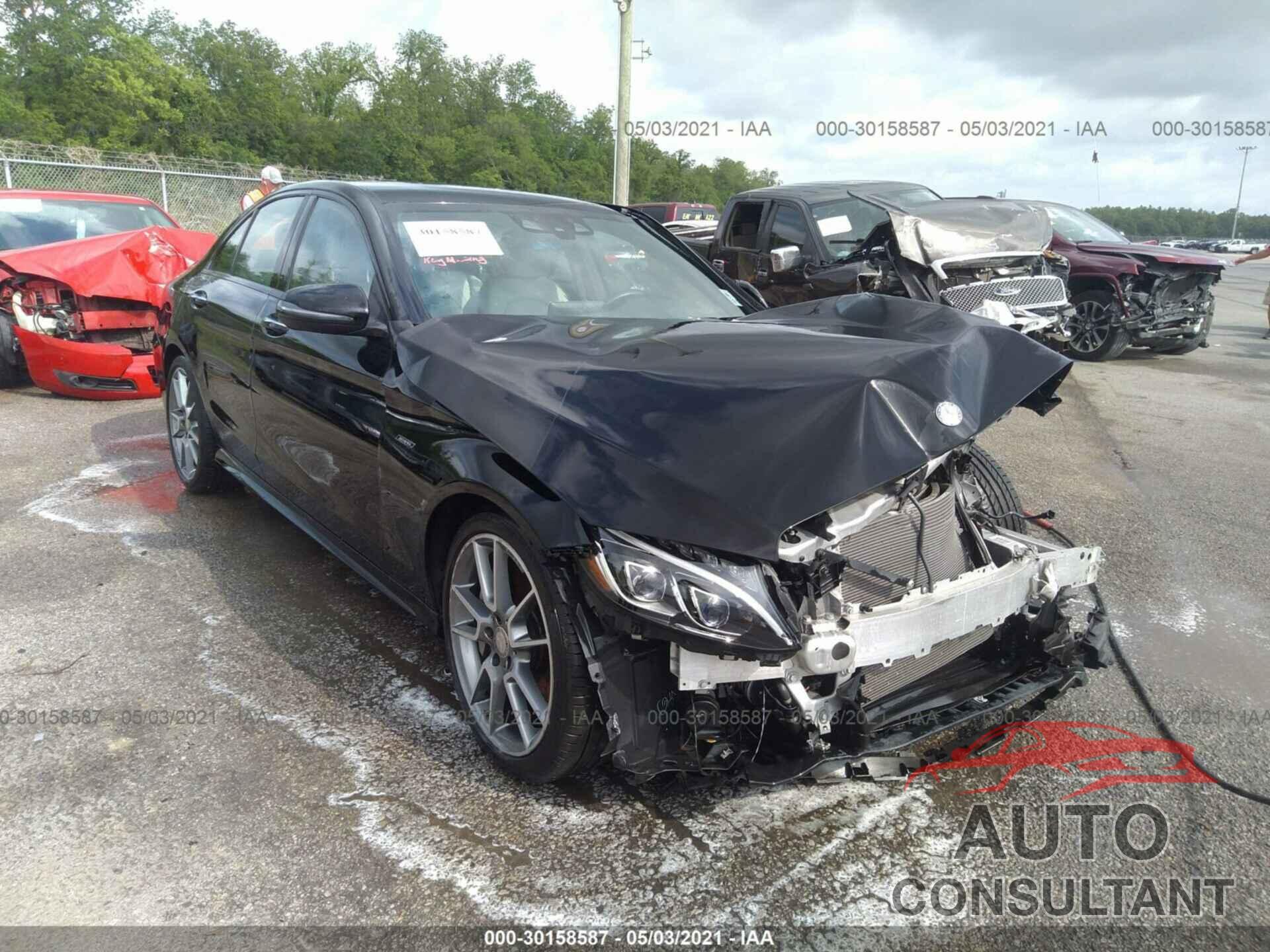 MERCEDES-BENZ C-CLASS 2016 - 55SWF6EB5GU132378