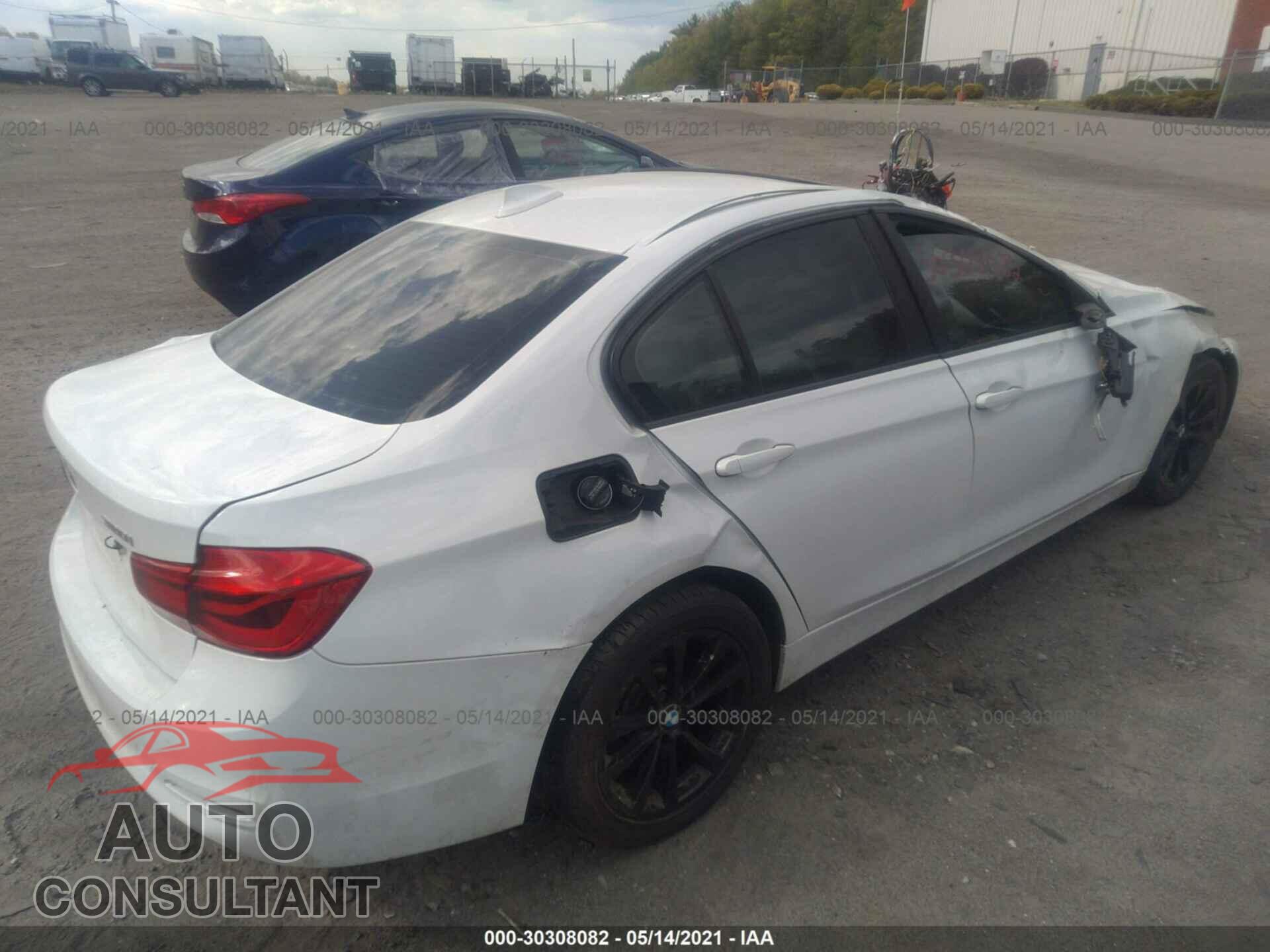 BMW 3 SERIES 2016 - WBA8E5G52GNU20632