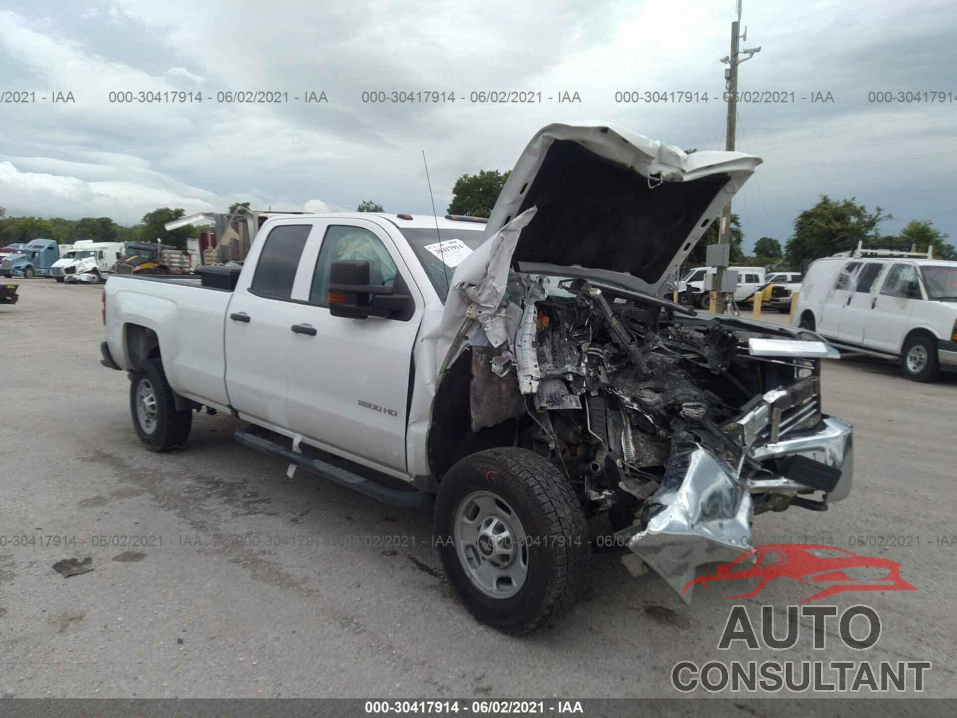 CHEVROLET SILVERADO 2500HD 2018 - 1GC2CUEG5JZ238503