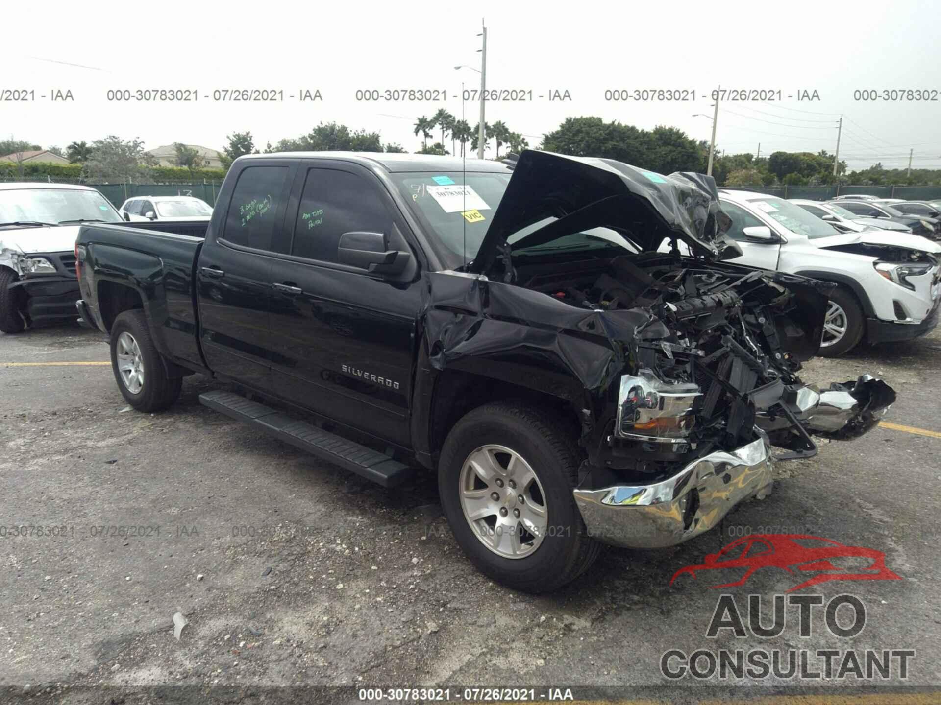 CHEVROLET SILVERADO 1500 2017 - 1GCRCREH7HZ354008