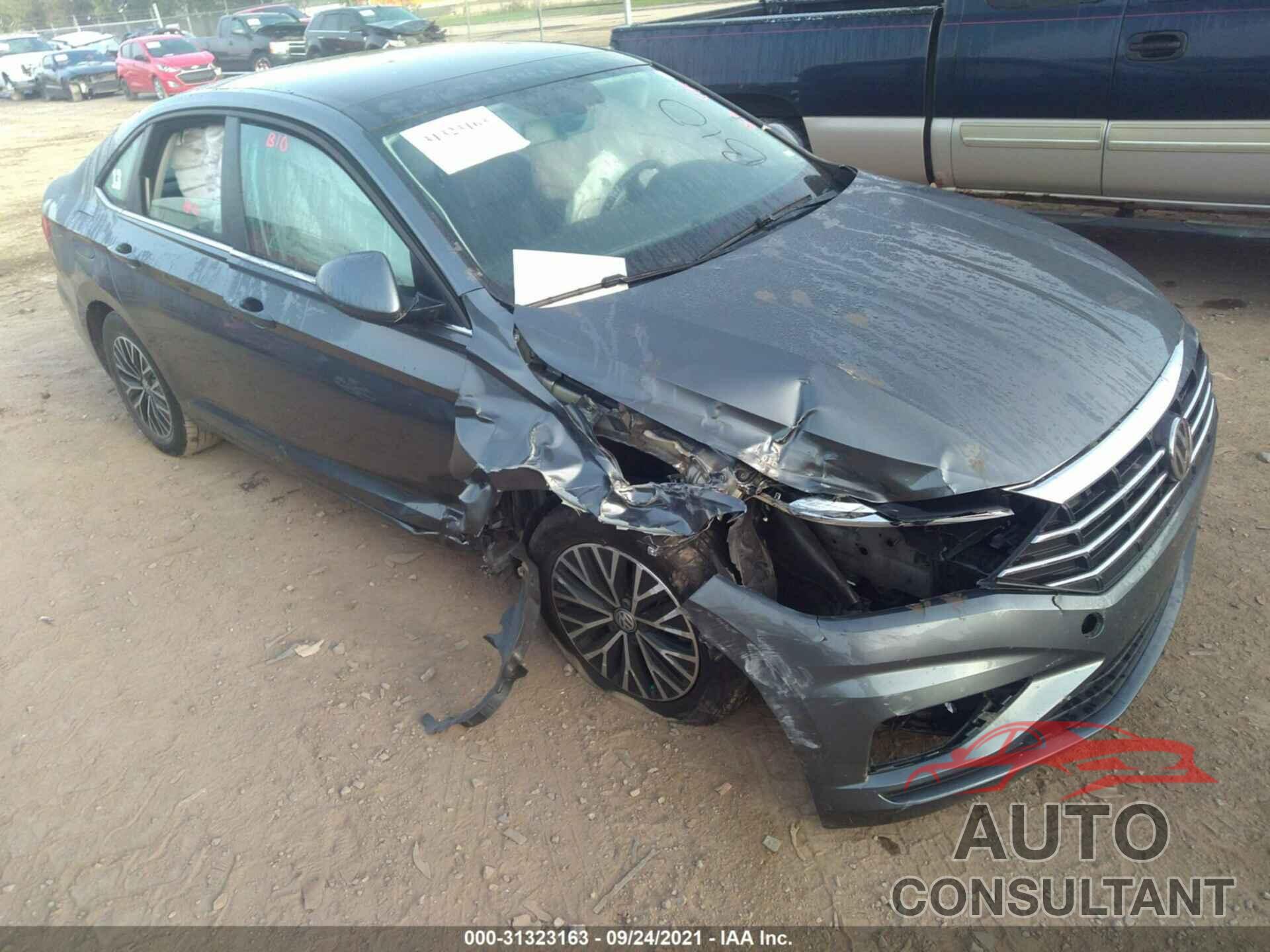 VOLKSWAGEN JETTA 2019 - 3VWCB7BU0KM185695