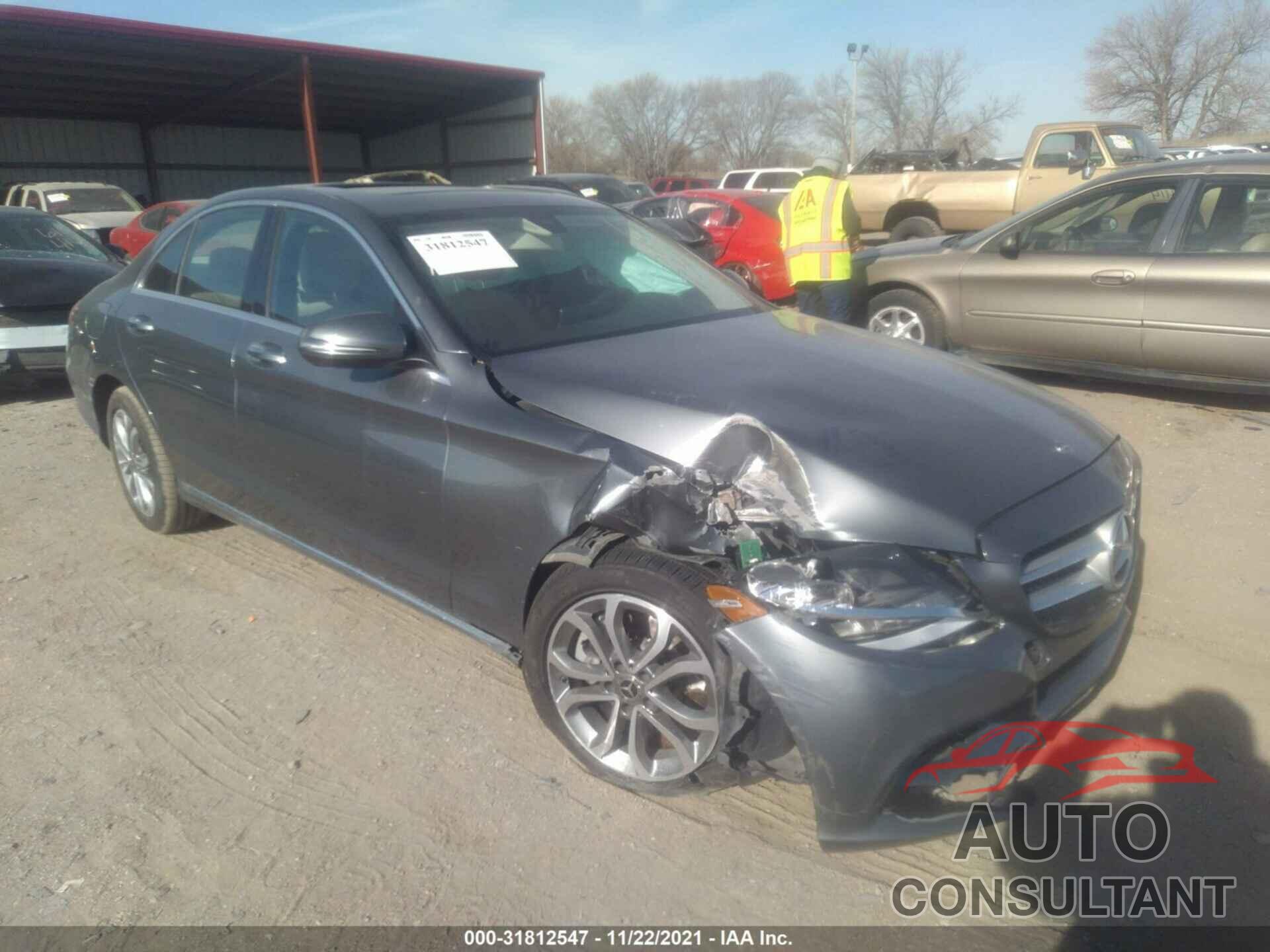 MERCEDES-BENZ C-CLASS 2018 - 55SWF4KB5JU259664