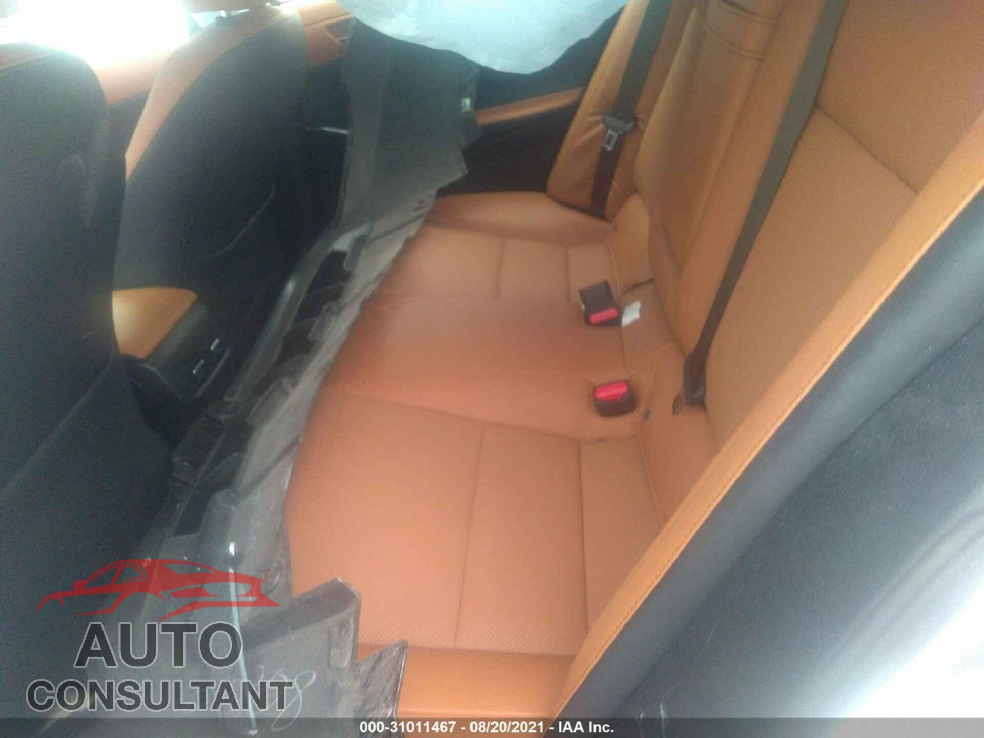 LEXUS IS 2021 - JTHCA1D28M5115948