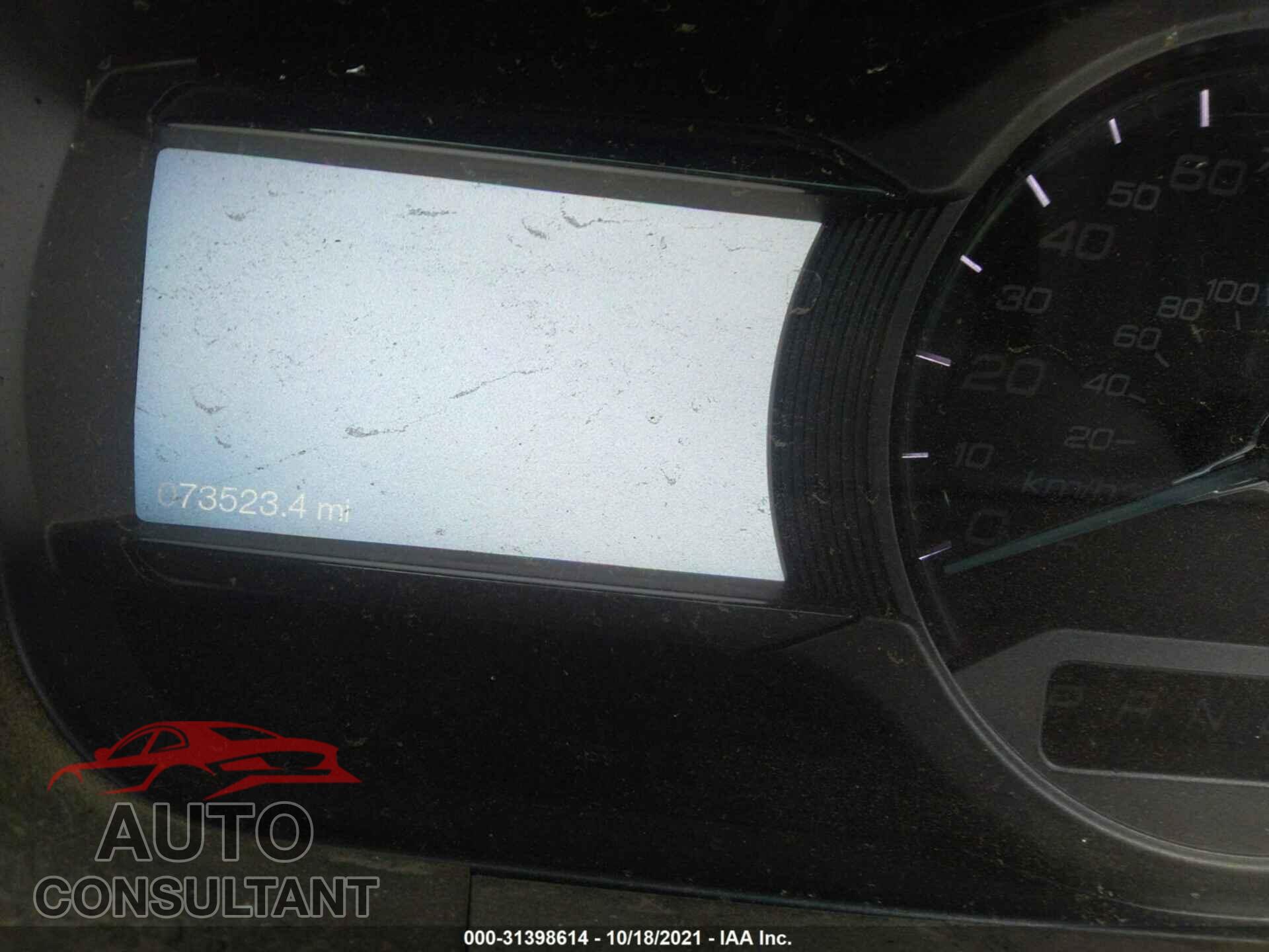 FORD TAURUS 2018 - 1FAHP2F82JG109727