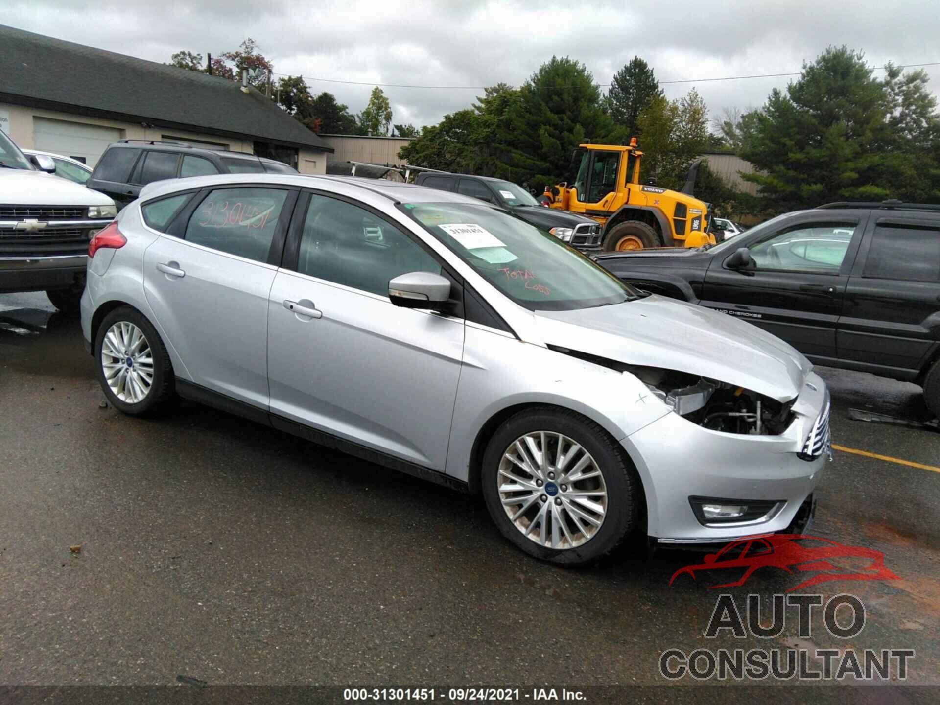 FORD FOCUS 2017 - 1FADP3N29HL287654
