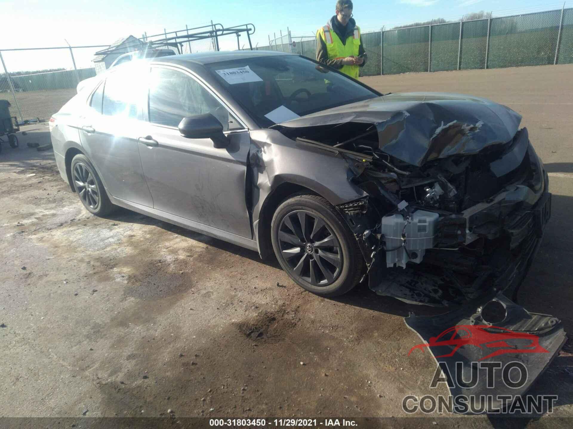 TOYOTA CAMRY 2019 - 4T1B11HK5KU259995
