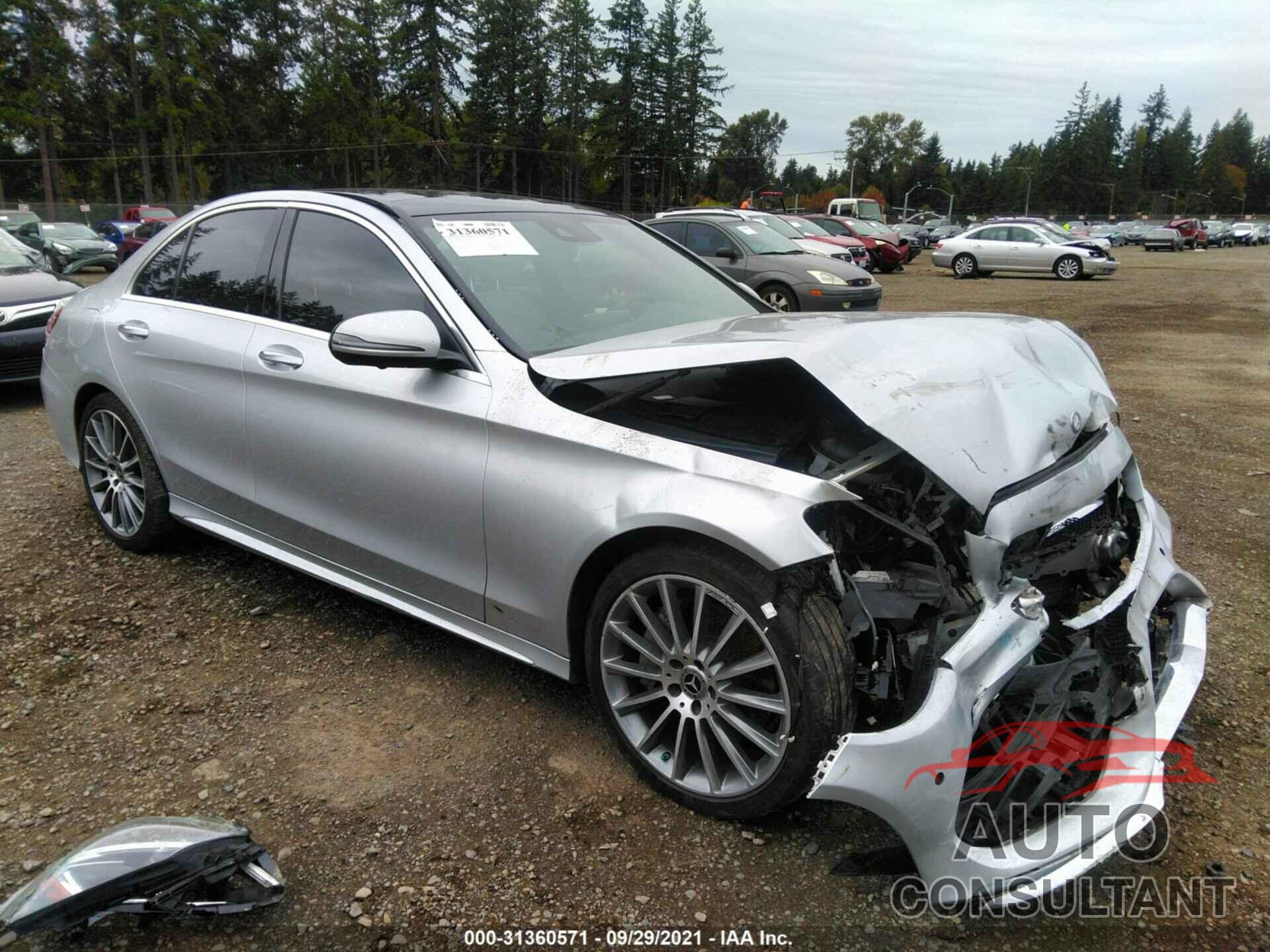 MERCEDES-BENZ C-CLASS 2016 - 55SWF4KB0GU139652