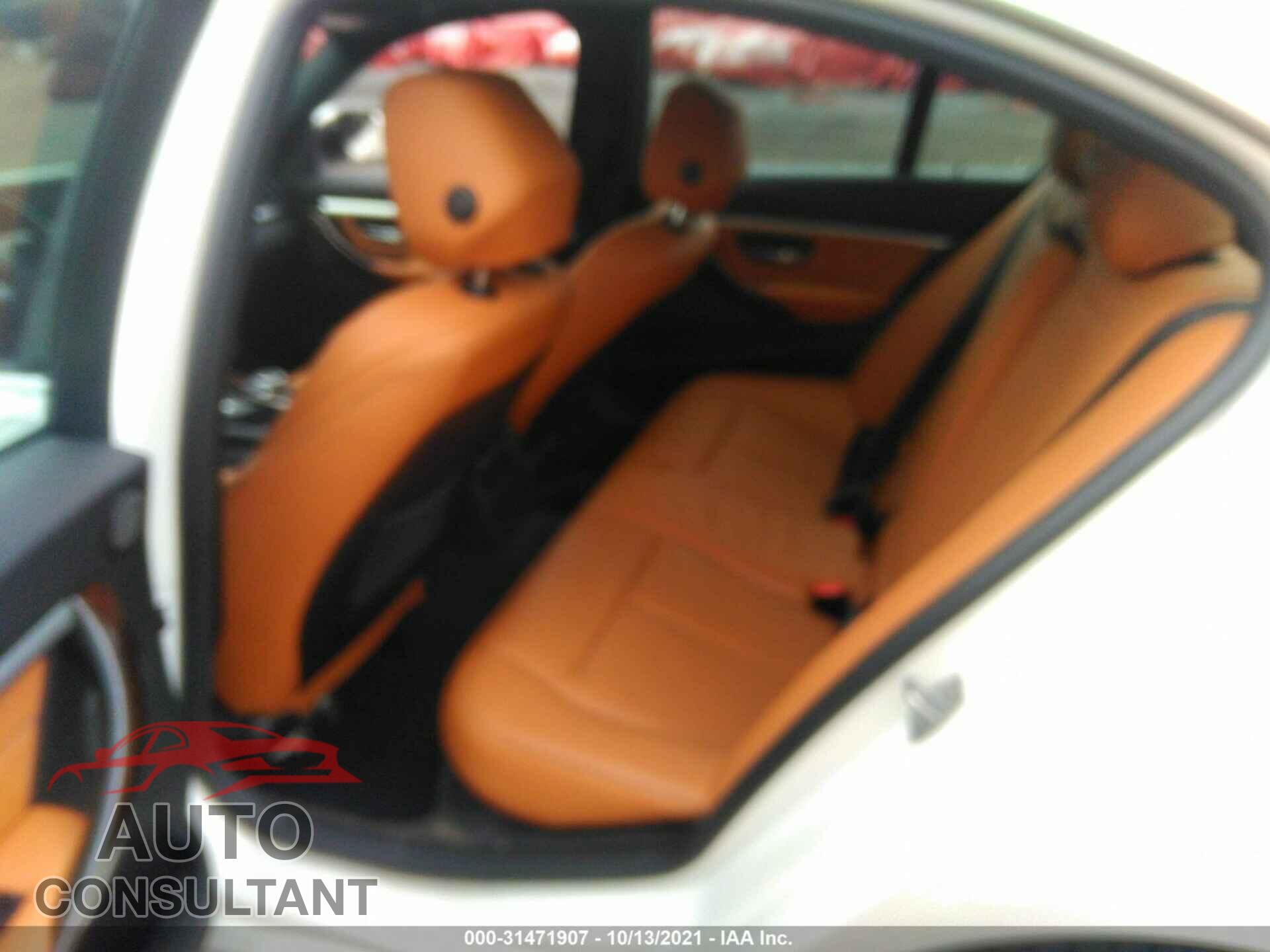 BMW 3 SERIES 2018 - WBA8D9C59JEB35534