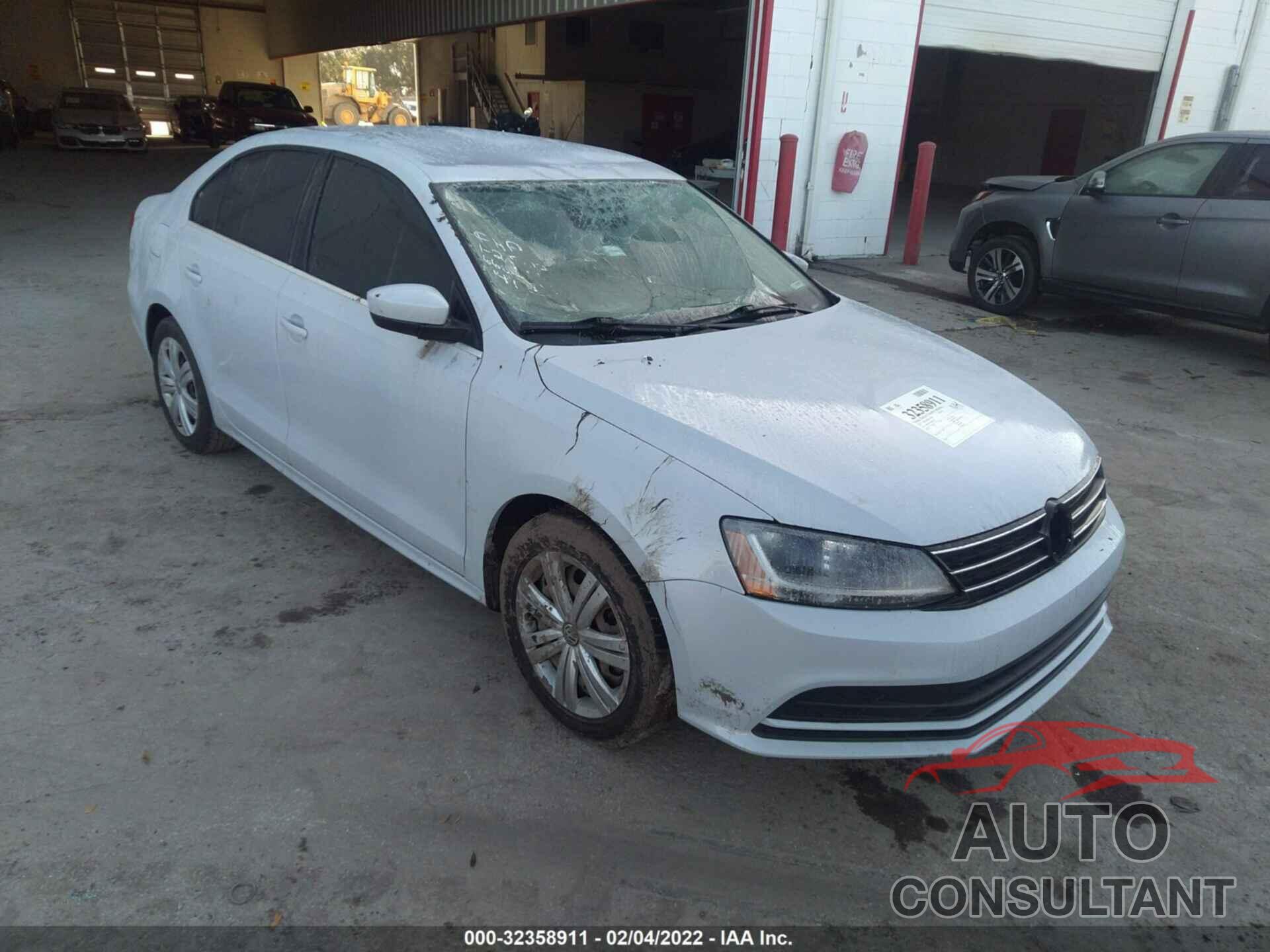VOLKSWAGEN JETTA 2017 - 3VW2B7AJ9HM376611